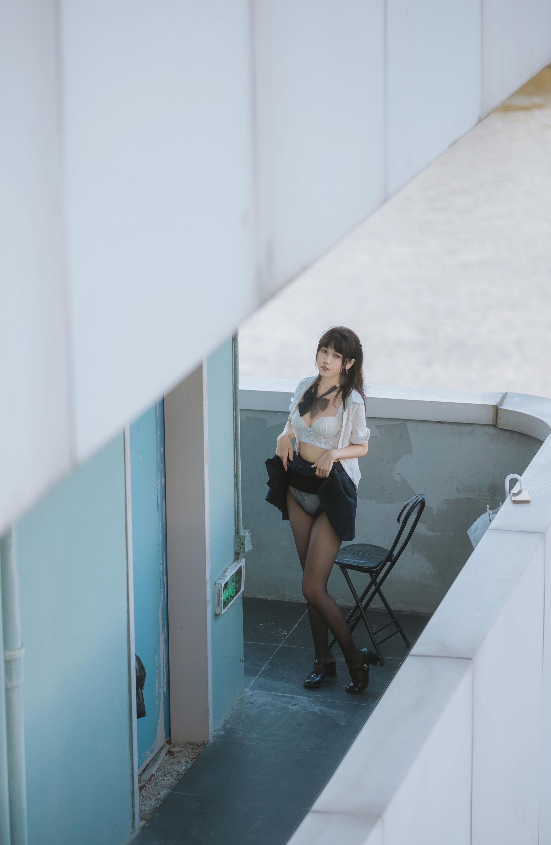 微博人气Coser 不呆猫 - JK学妹户外/(59P)