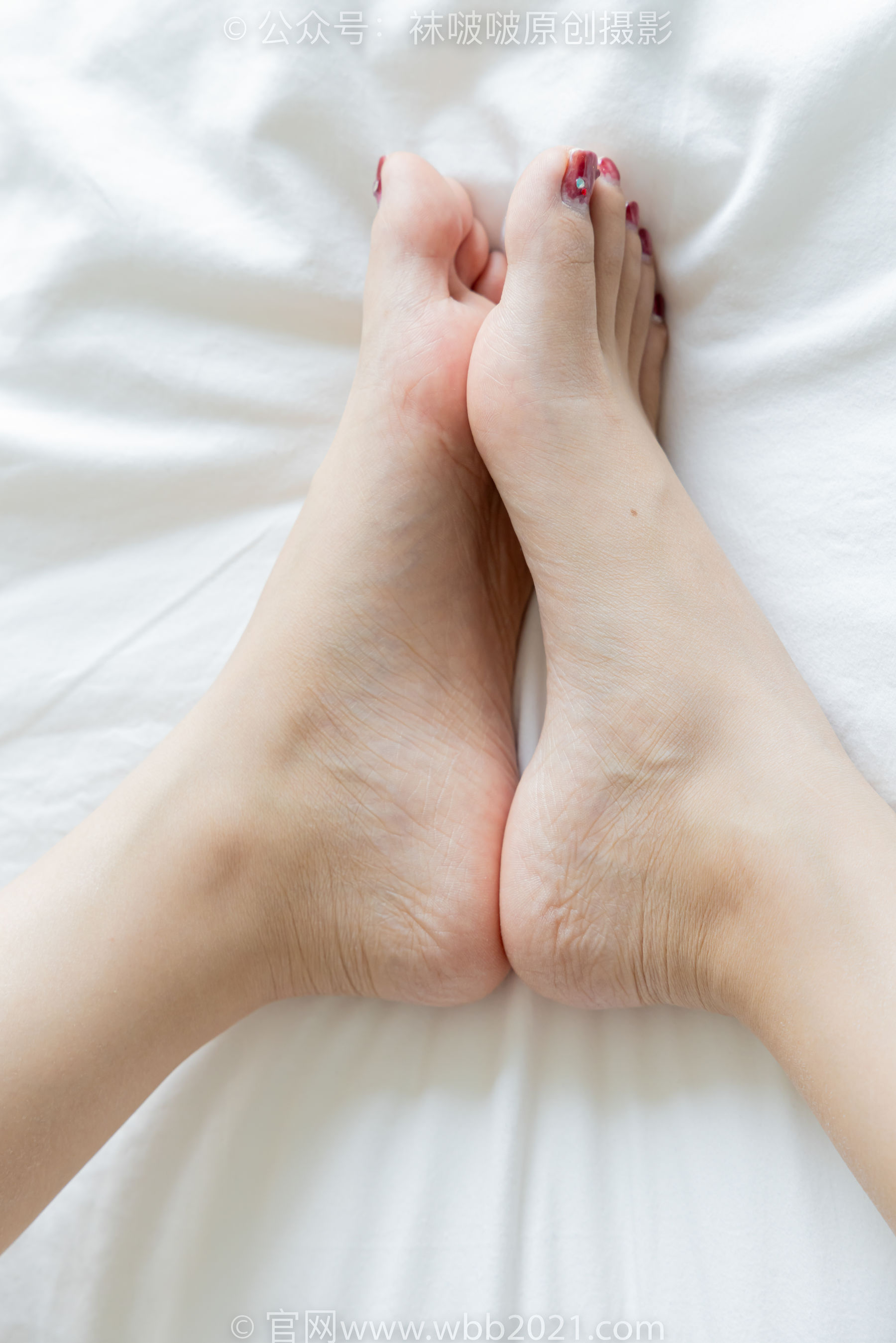 BoBoSocks袜啵啵 No.526 焦糖 - 三双高跟鞋、薄肉丝、裸足/(145P)