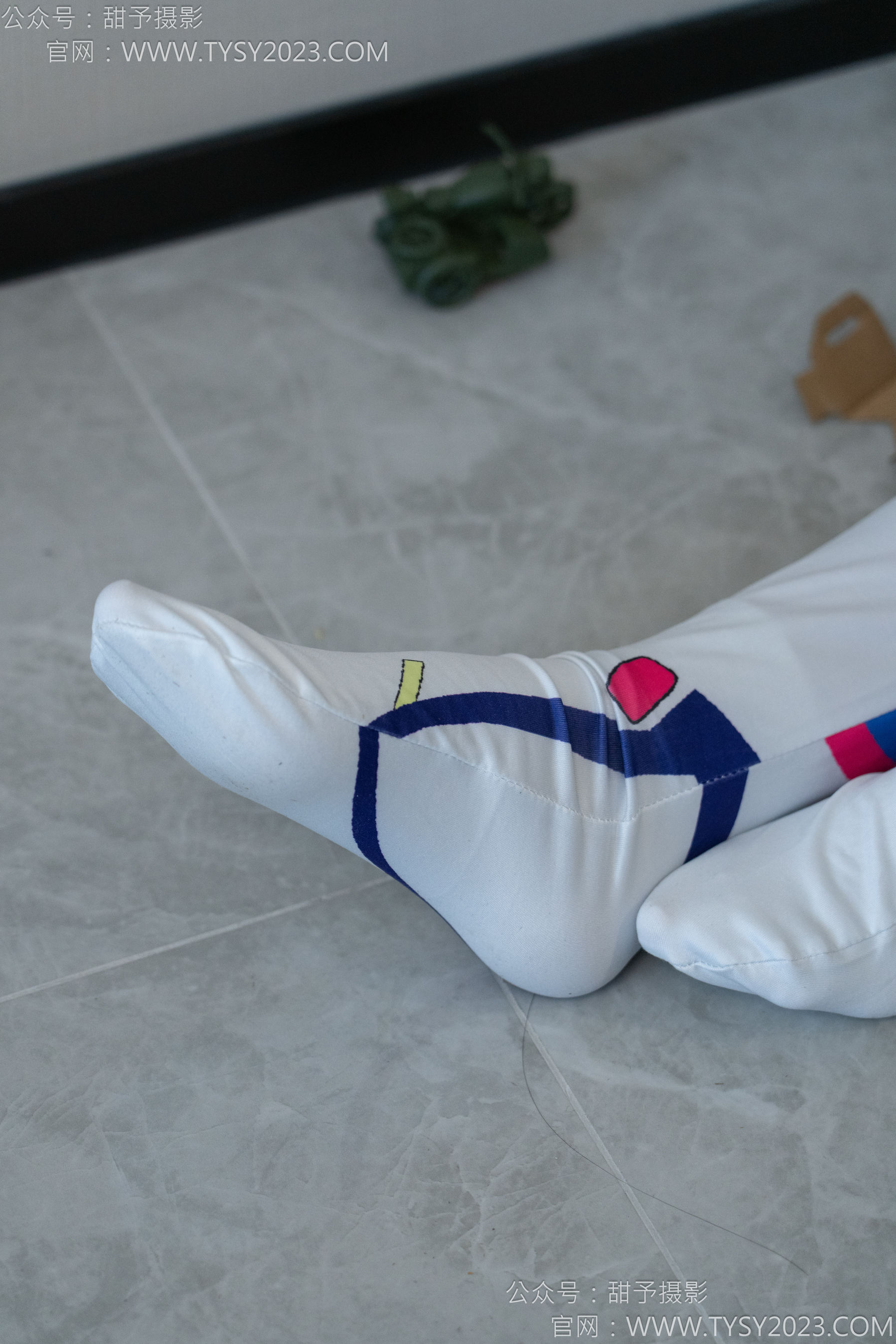 甜予摄影 No.122 璇璇 - cos连体服、小人国剧情/(130P)