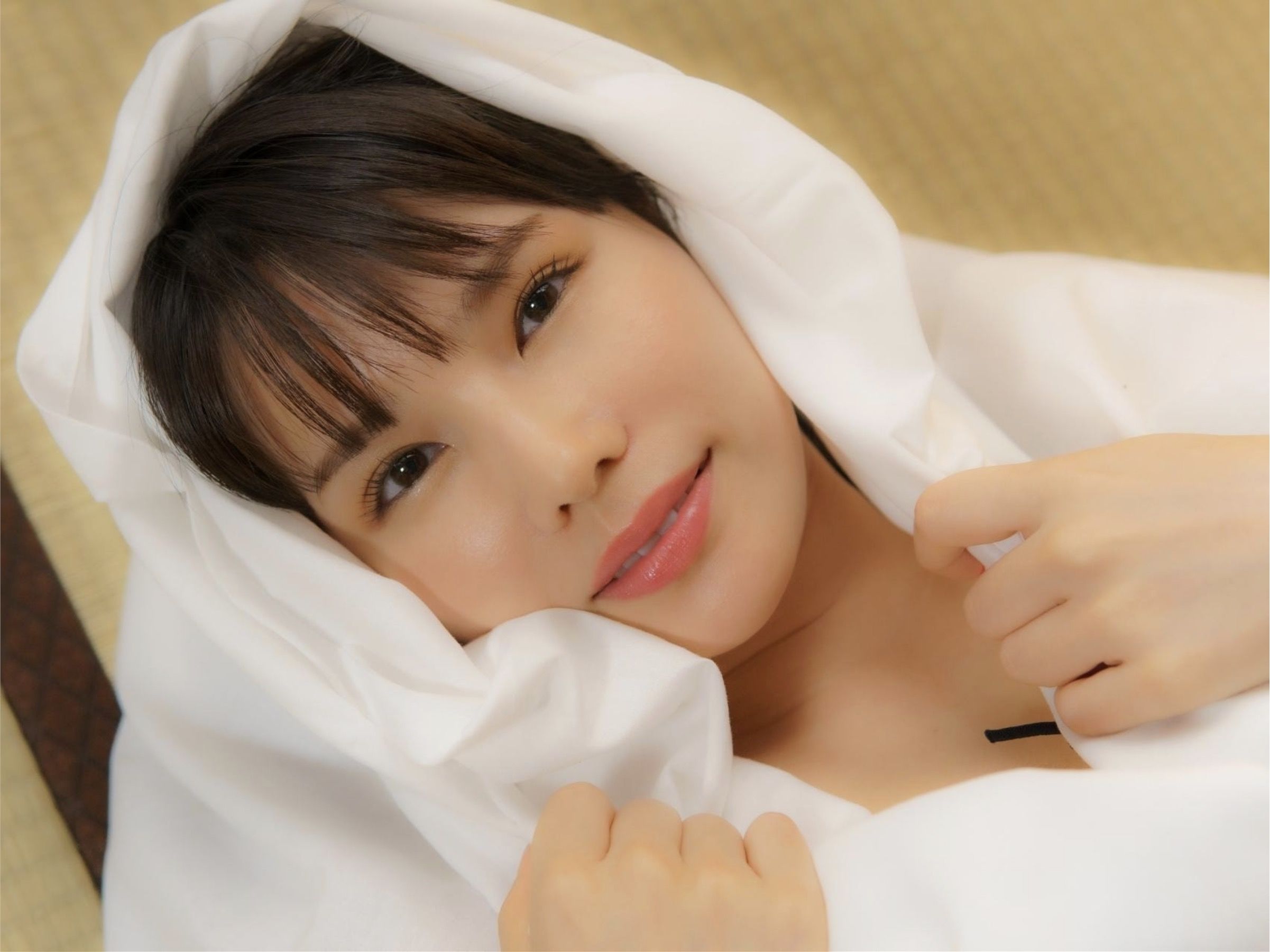 新垣優香 - ミルキーグラマーが止まらない/(108P)