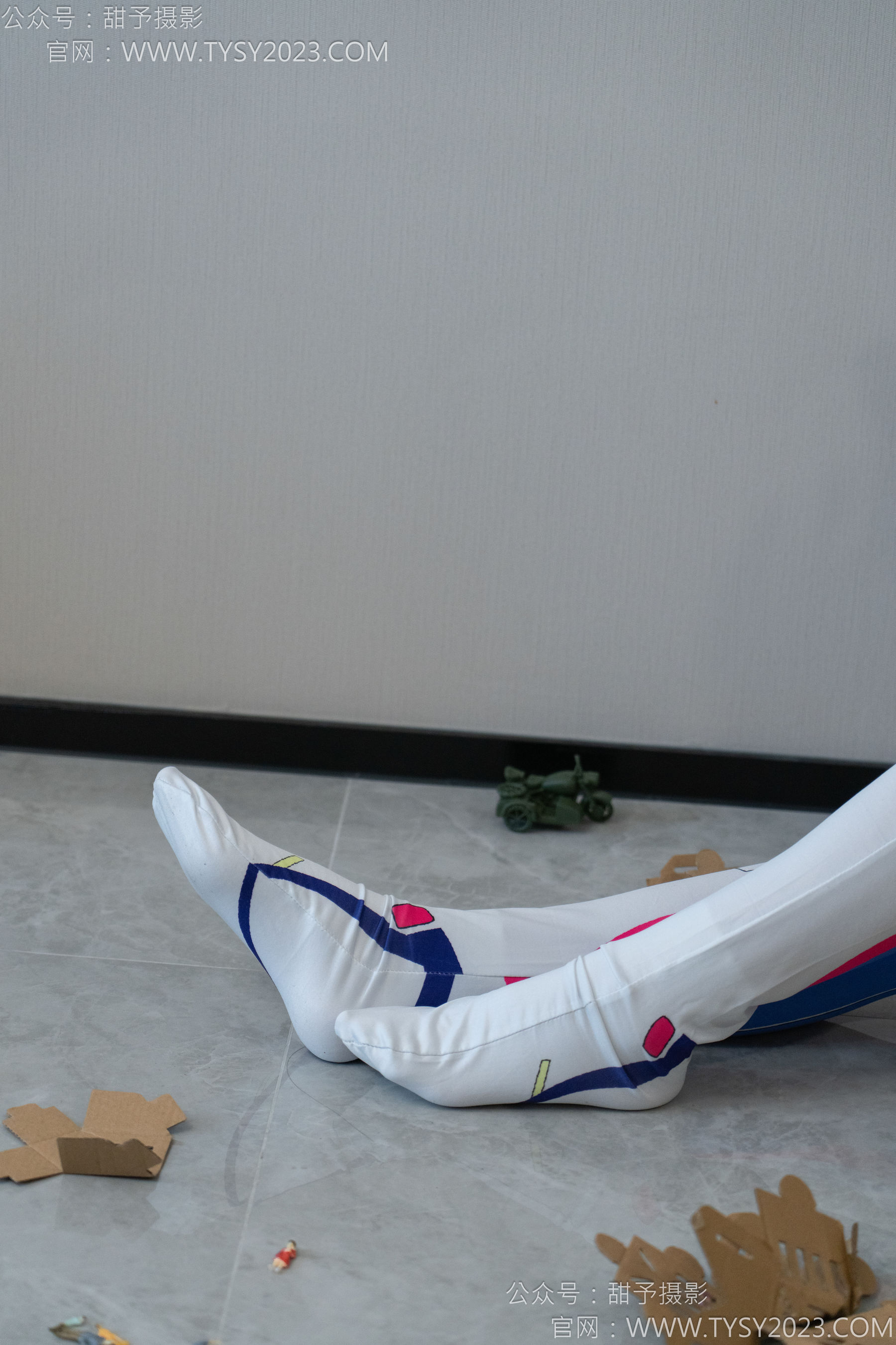 甜予摄影 No.122 璇璇 - cos连体服、小人国剧情/(130P)