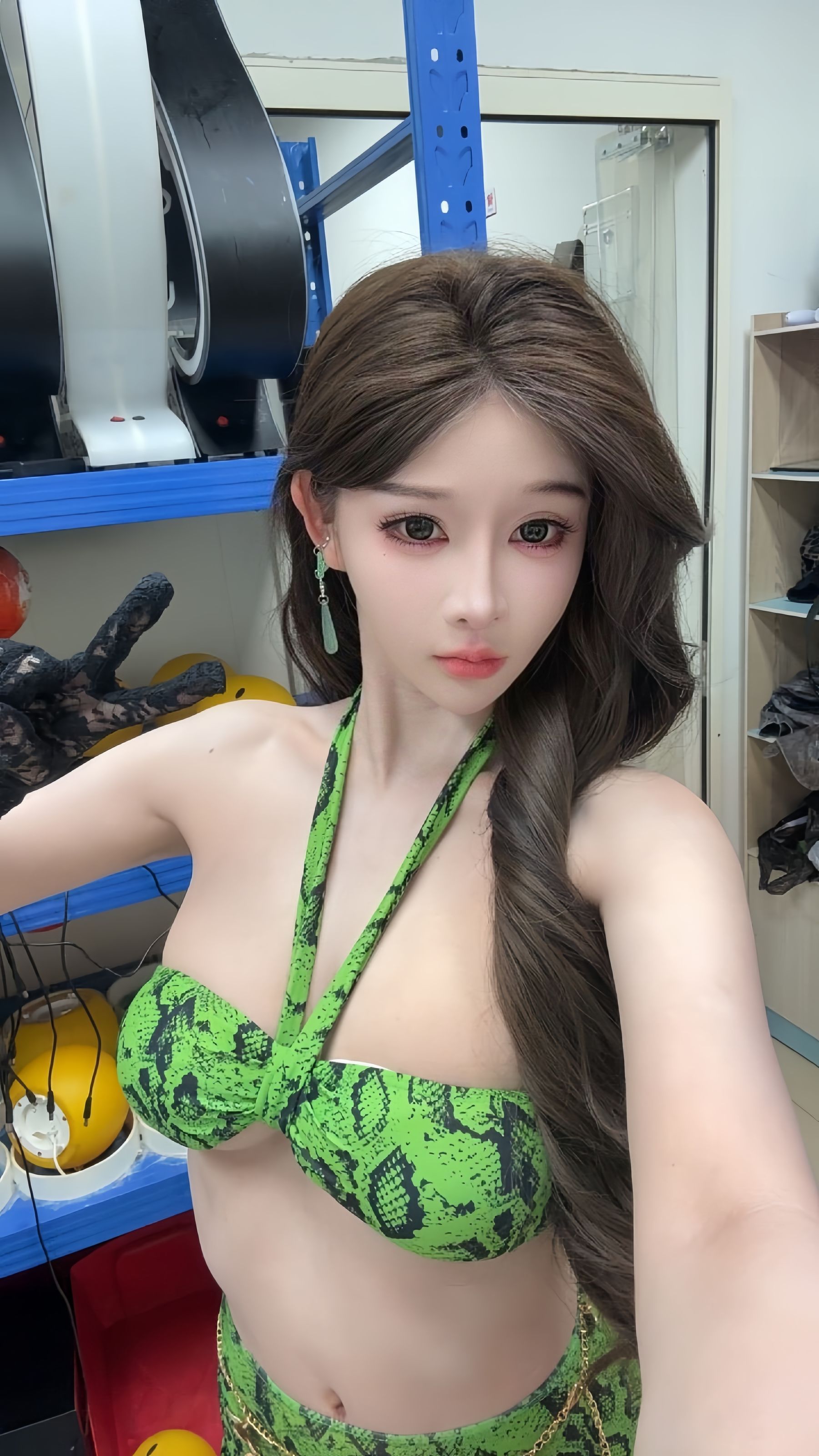 无欲无求的推土君 - 青色蛇纹/(40P)