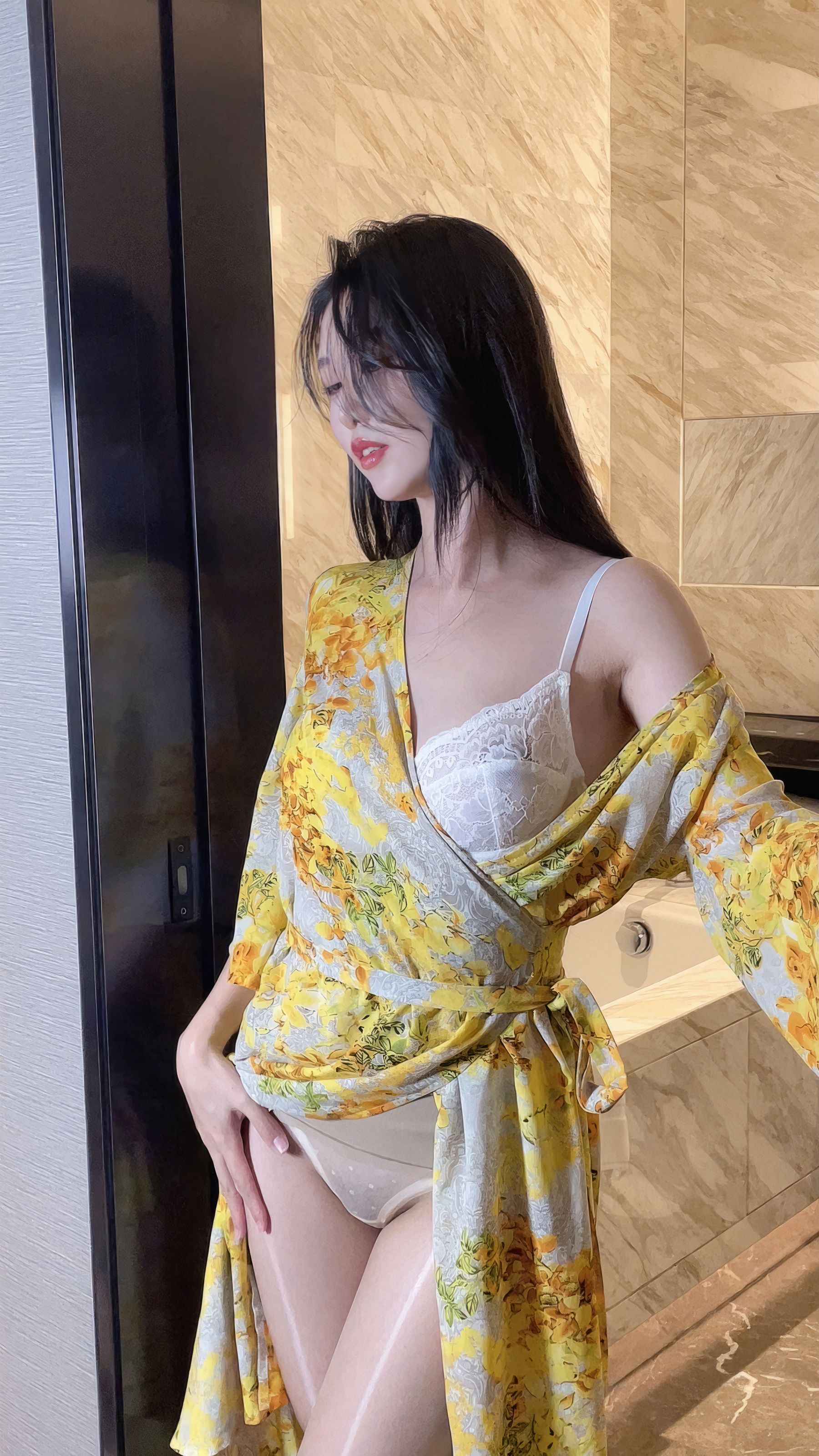 抖娘 -利世图集 - 出轨人妻/(158P)