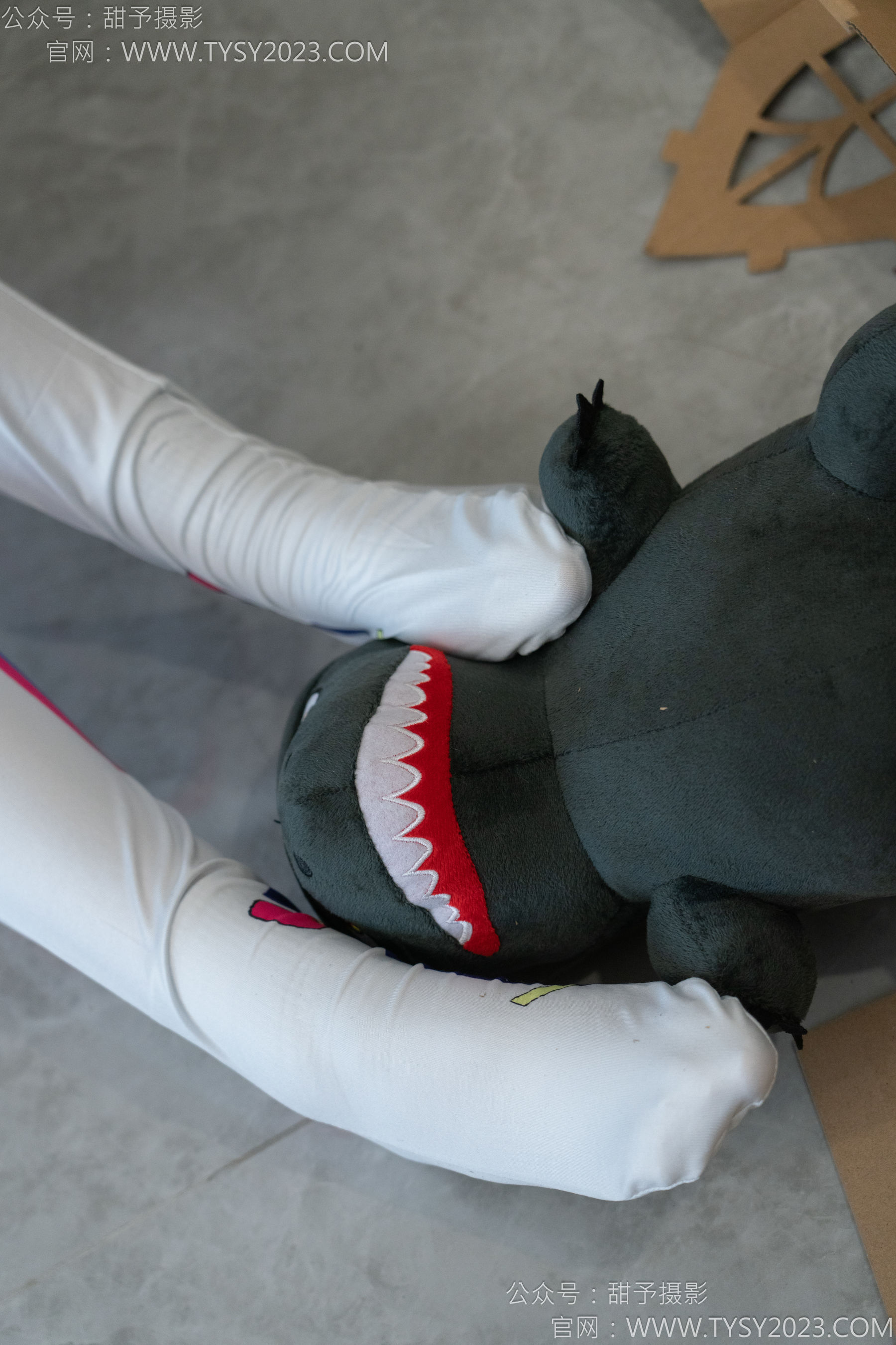 甜予摄影 No.122 璇璇 - cos连体服、小人国剧情/(130P)