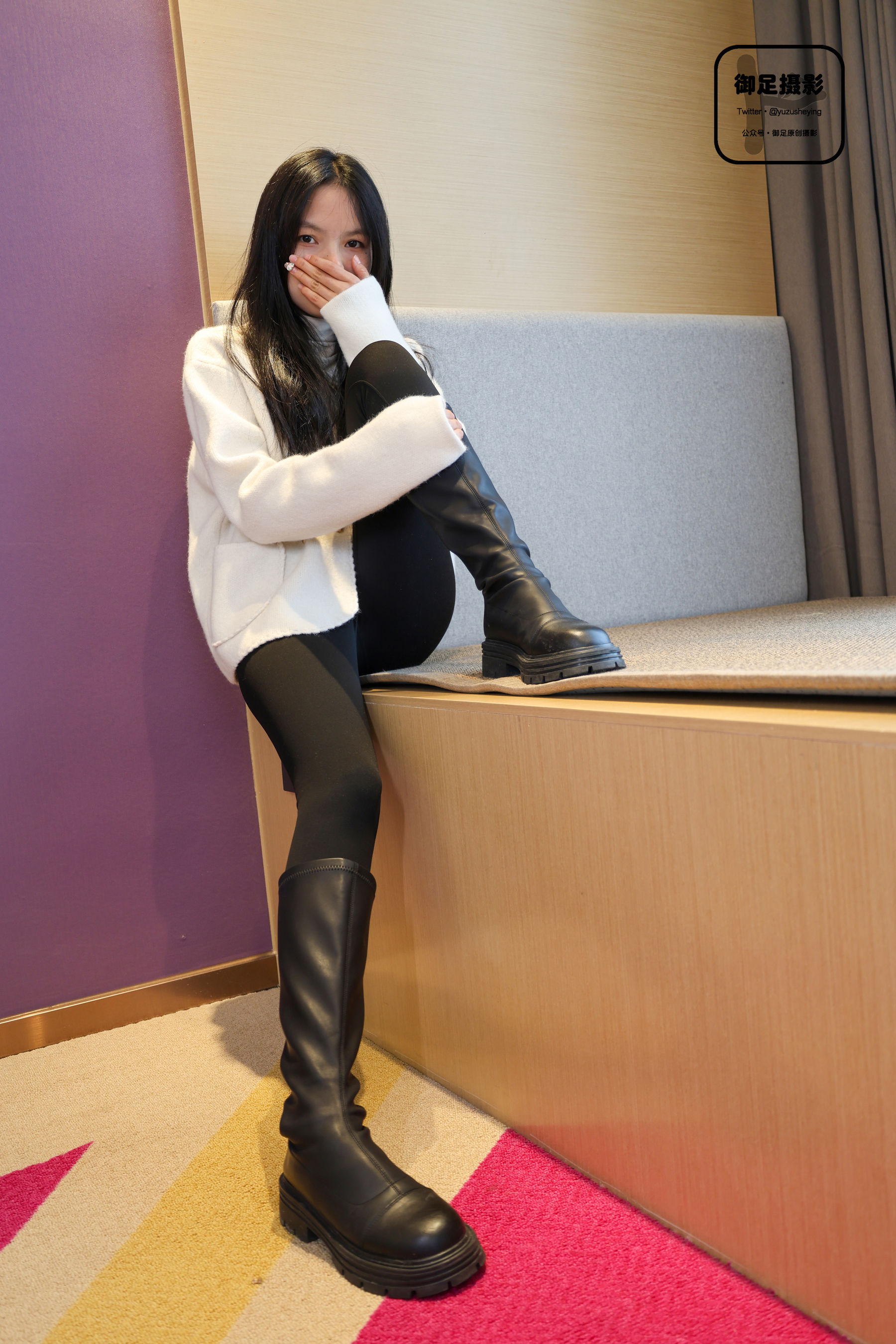 御足摄影 - 长靴白袜裸足/(95P)