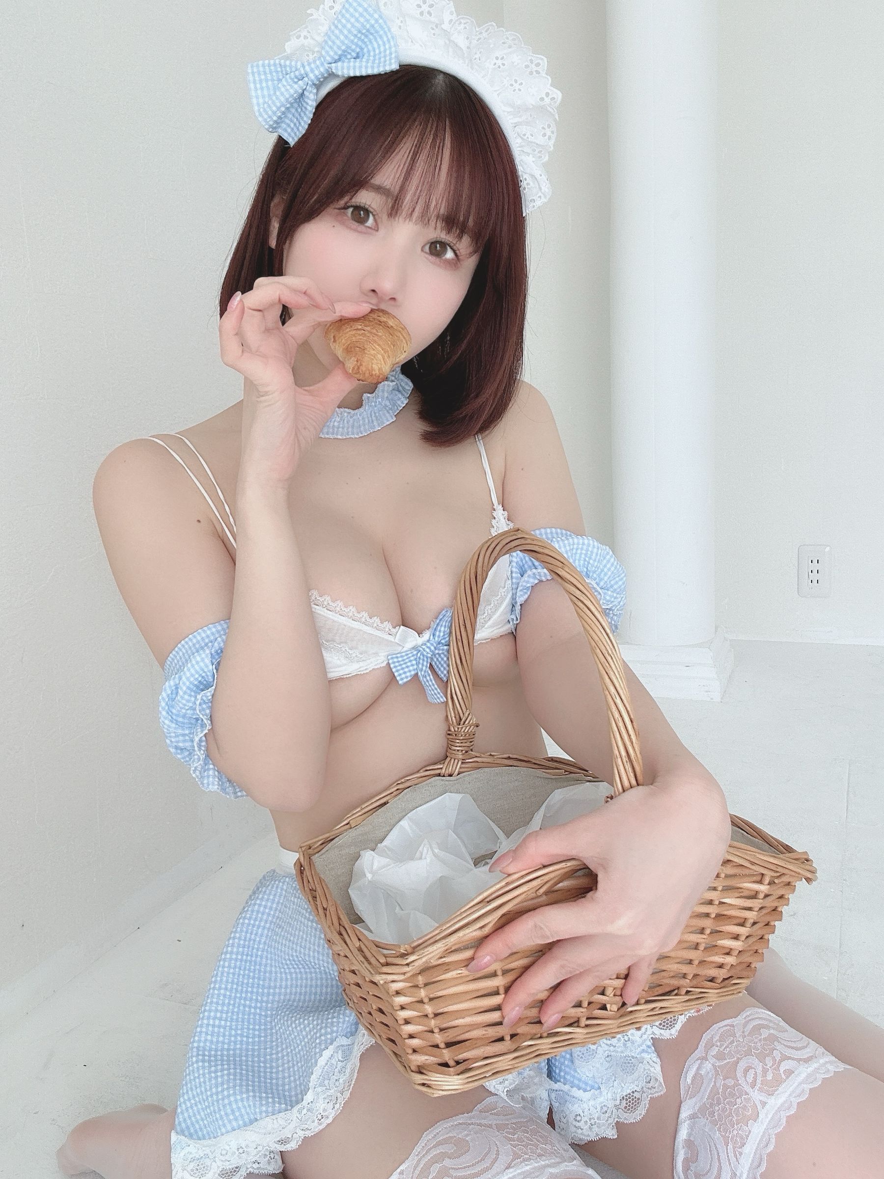 日本甜美COSERけんけん[fantia] 2024.08 写真合集/(195P)