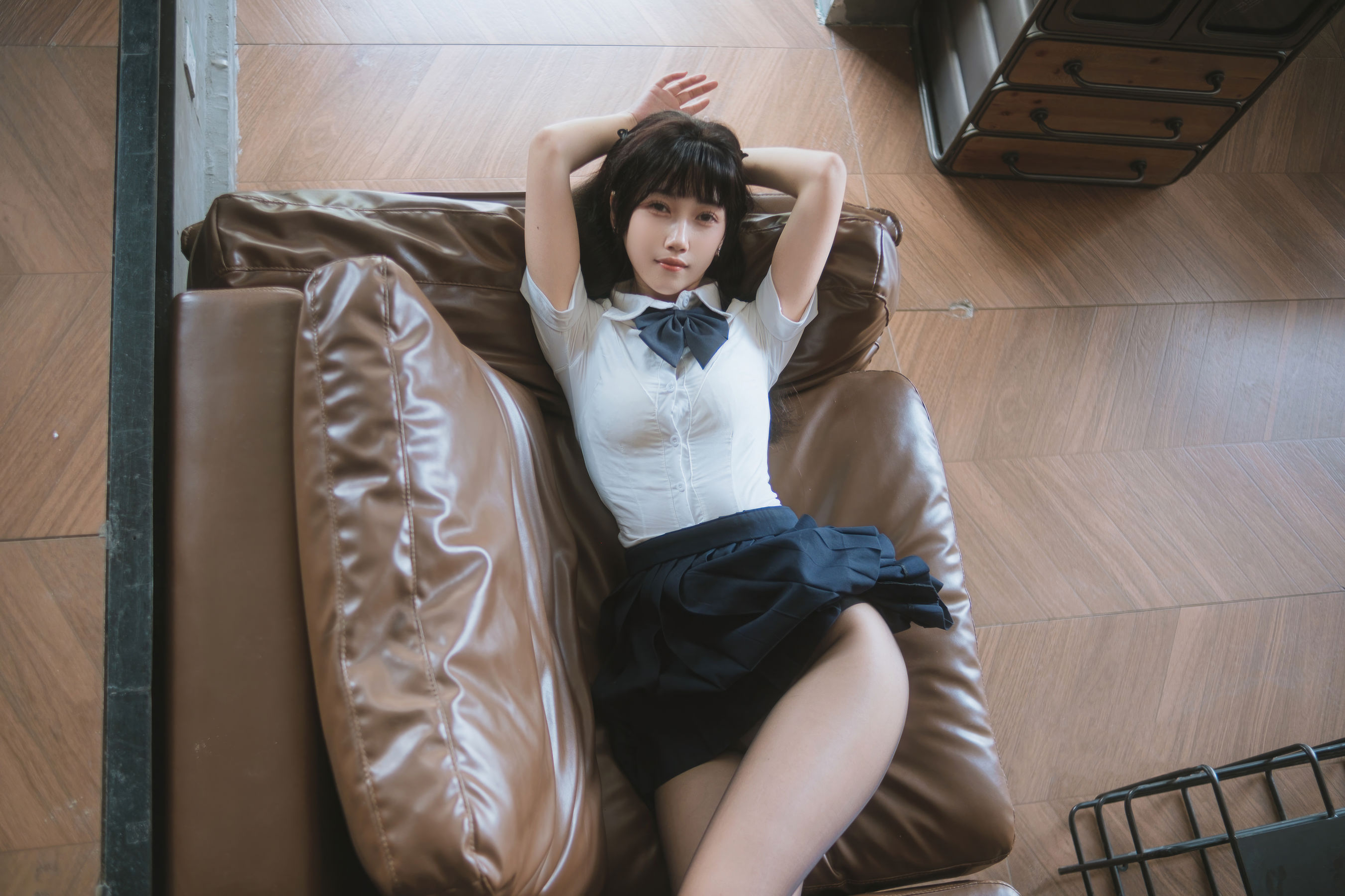 微博人气Coser 不呆猫 - JK学妹户外/(59P)