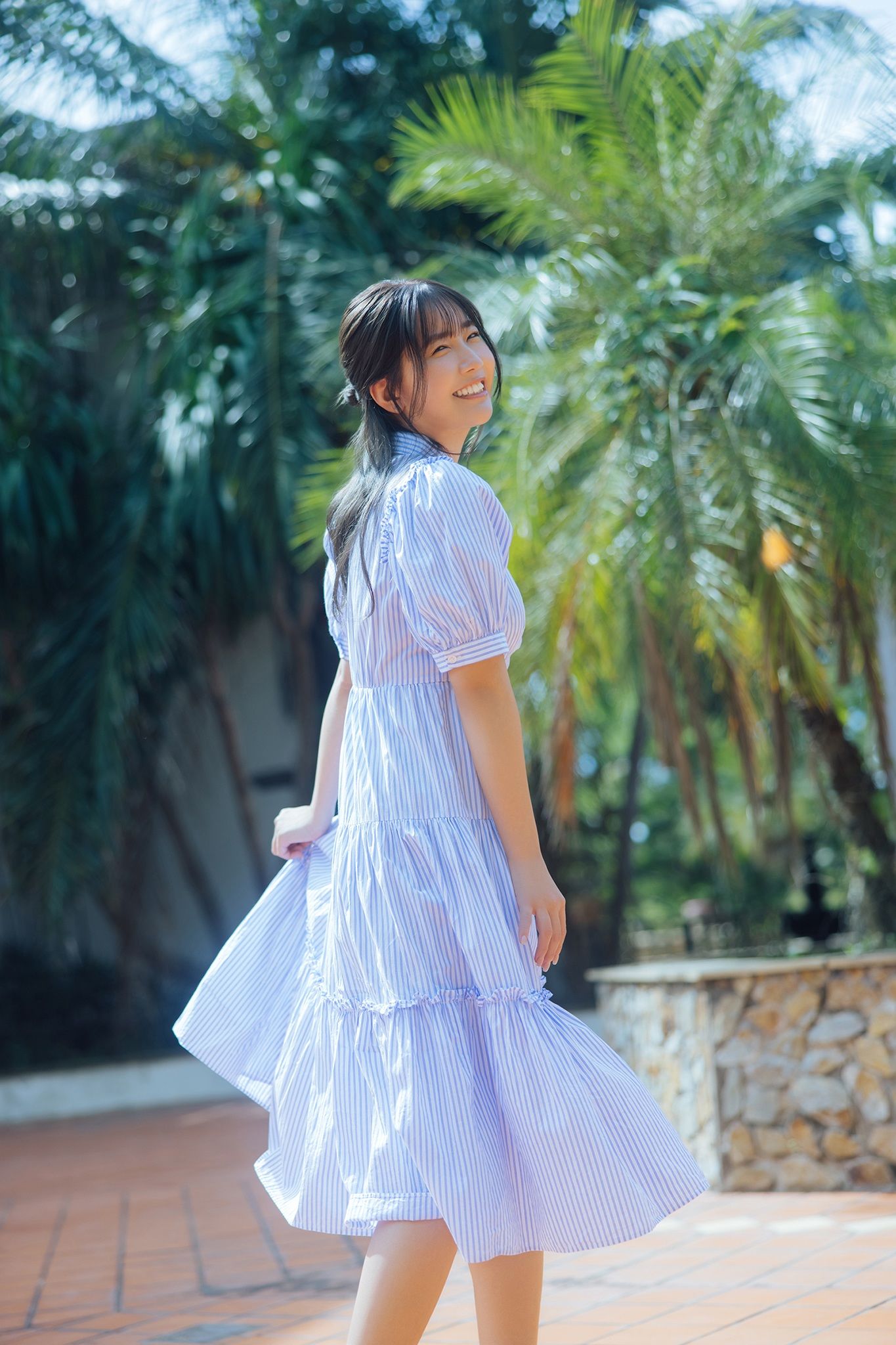 天羽希純 - 抱いてみる/(95P)