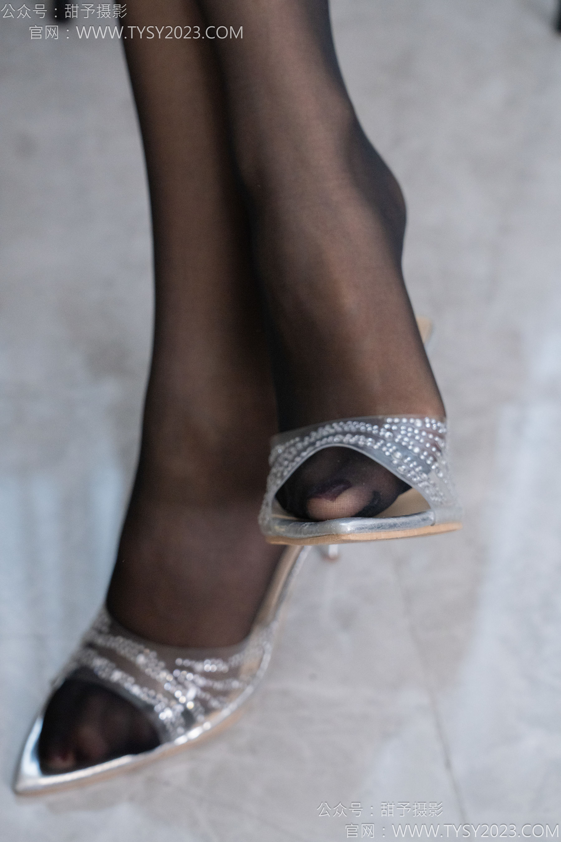 甜予摄影 No.123 咖啡豆 - 高跟鞋、黑丝/(133P)
