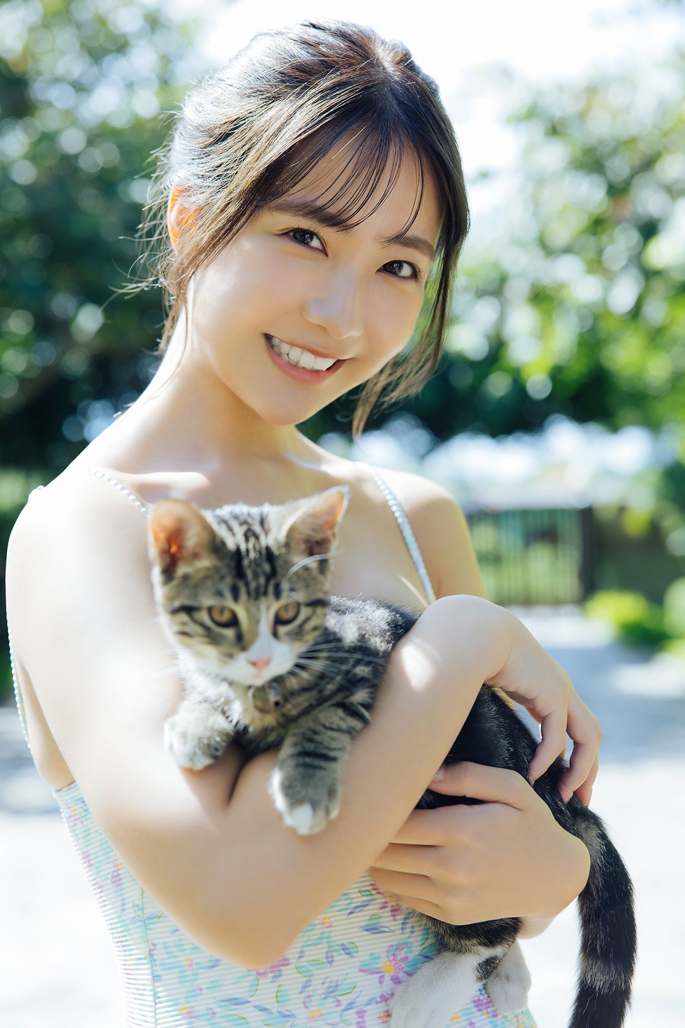 天羽希純 - 抱いてみる/(95P)