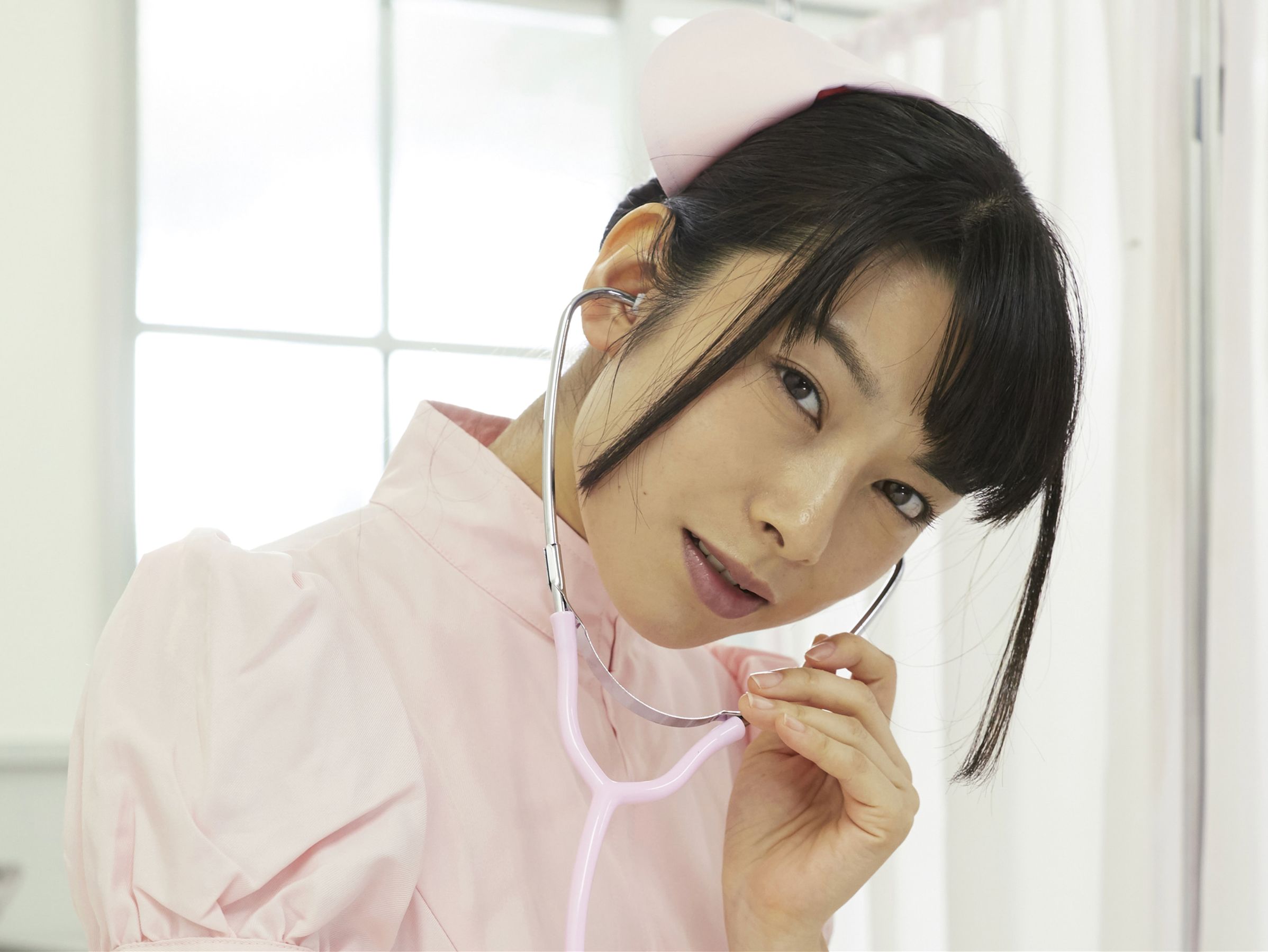 春野恵 - 抱きしめて/(47P)