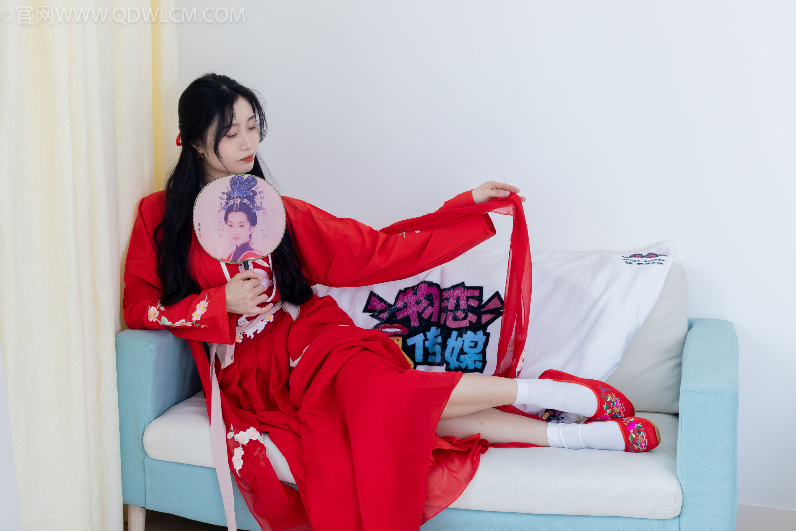 物恋传媒 No.2328 绒绒 - 汉服、布鞋、白棉袜、红色船袜/(174P)