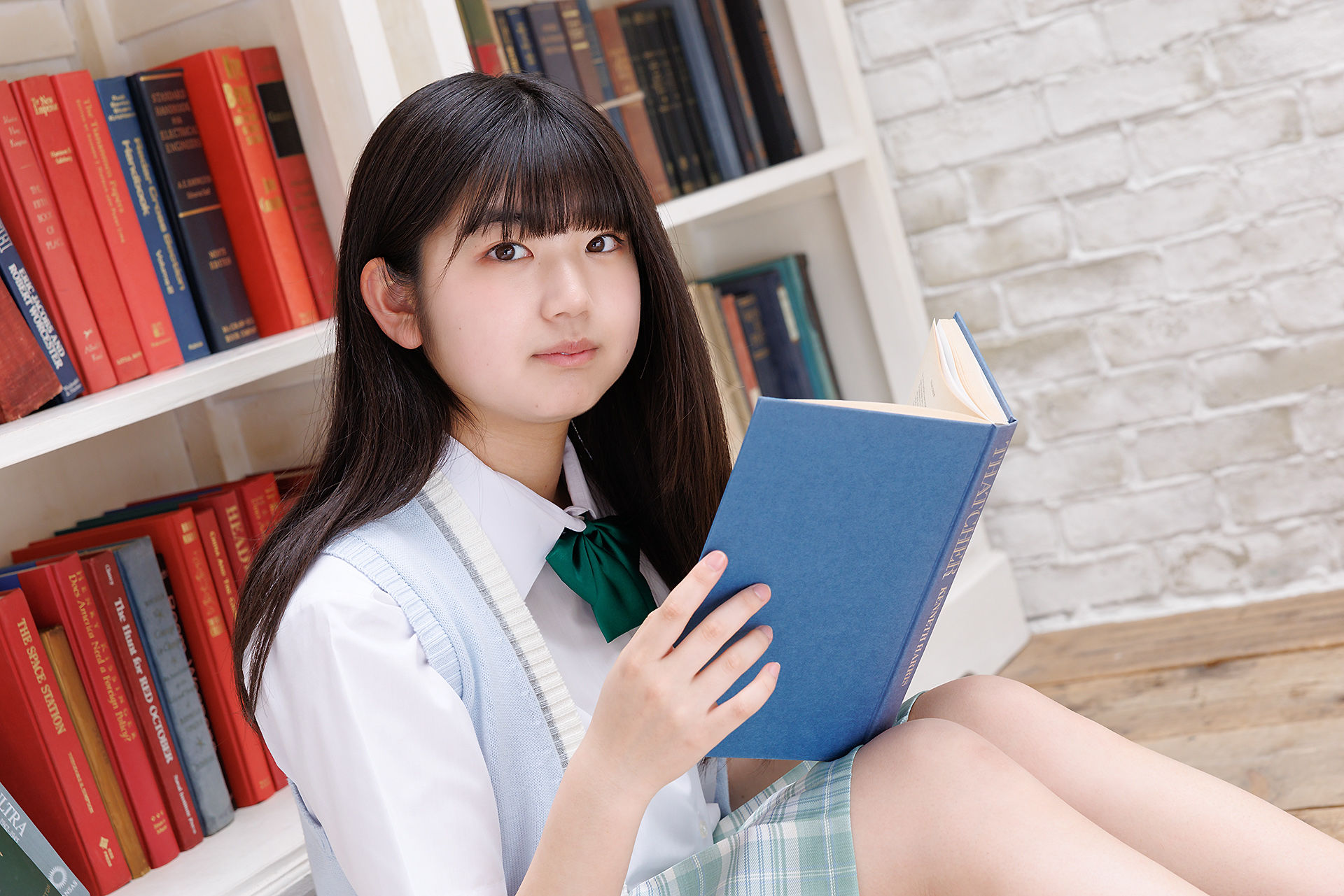 [Minisuka.tv] Haku Fumitsuki 文月珀 - Regular Gallery Set 1.01/(30P)