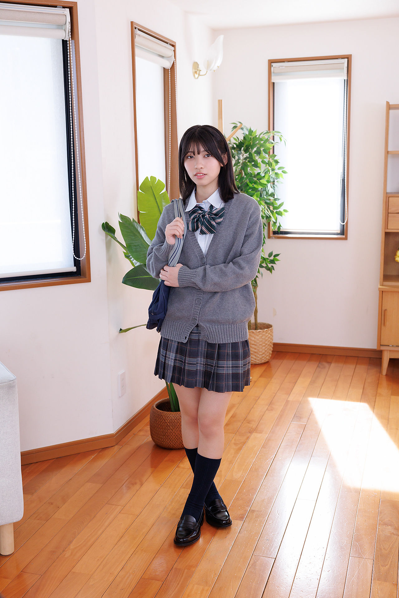 [Minisuka.tv] Akane Nishikawa 西川茜 - Regular Gallery Set 11.01/(32P)