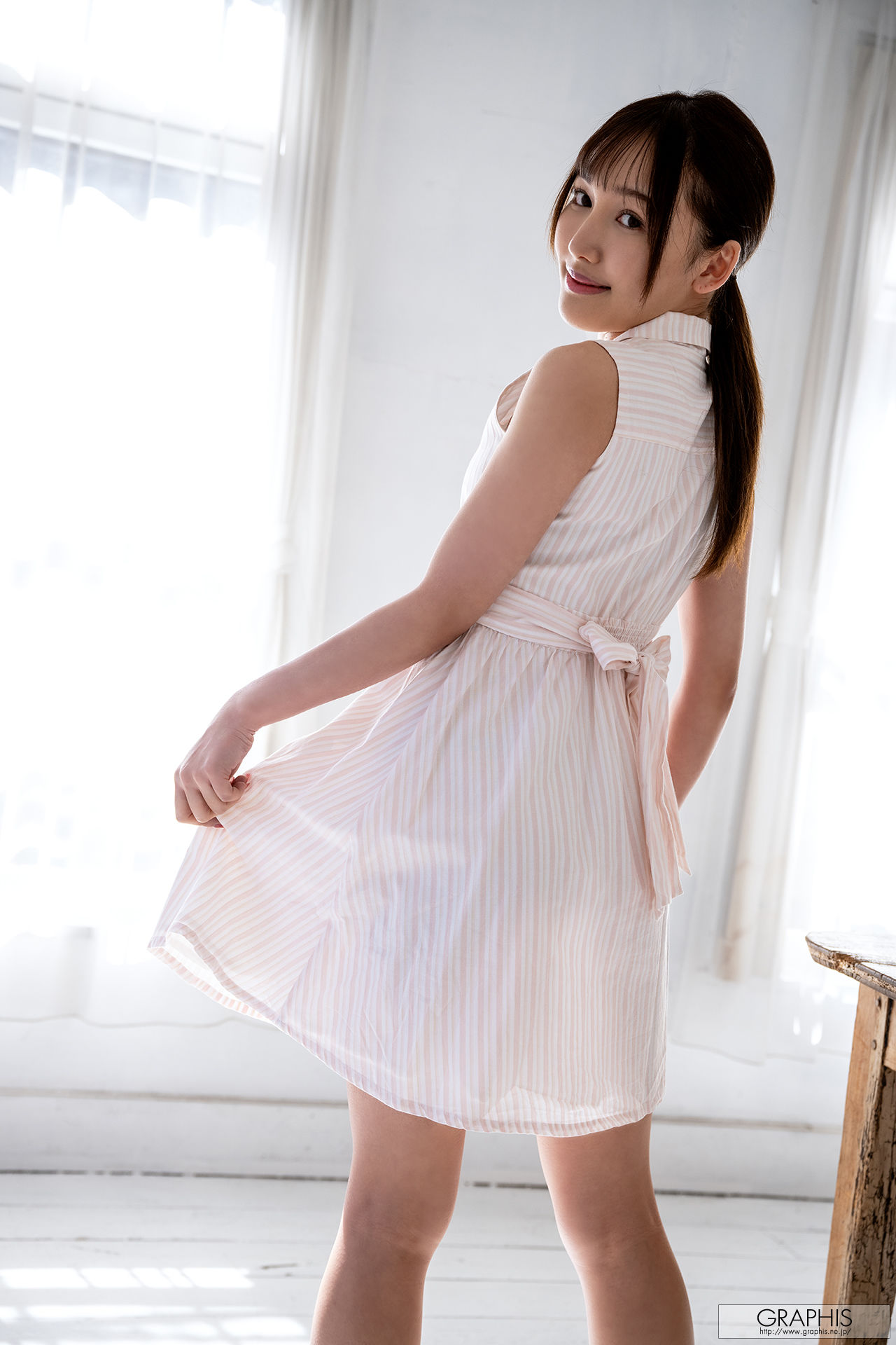 [Graphis Gals] NO.566 Momo Misono 御園もも Juicy/(78P)