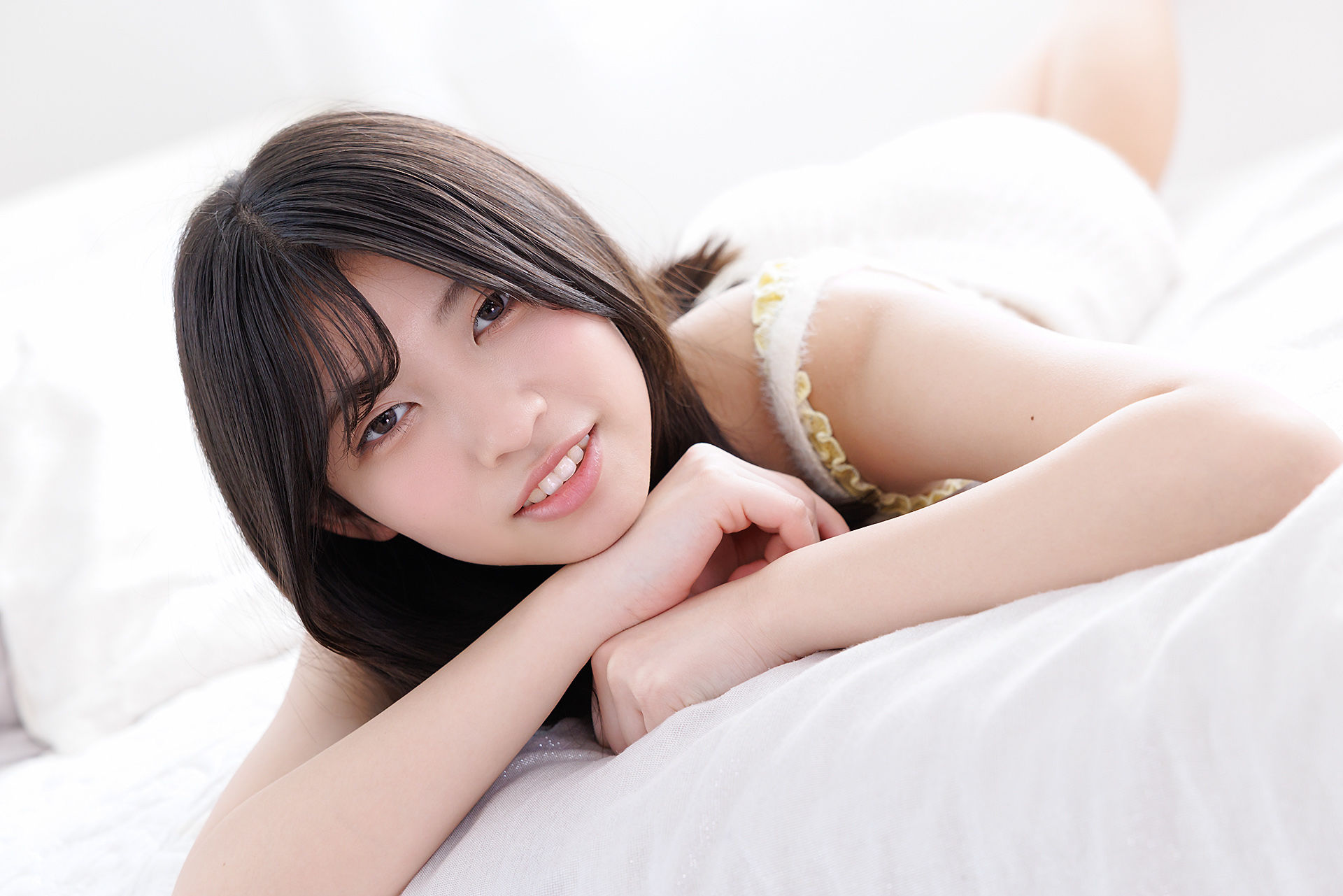 [Minisuka.tv] Akane Nishikawa 西川茜 - Regular Gallery Set 11.02/(44P)