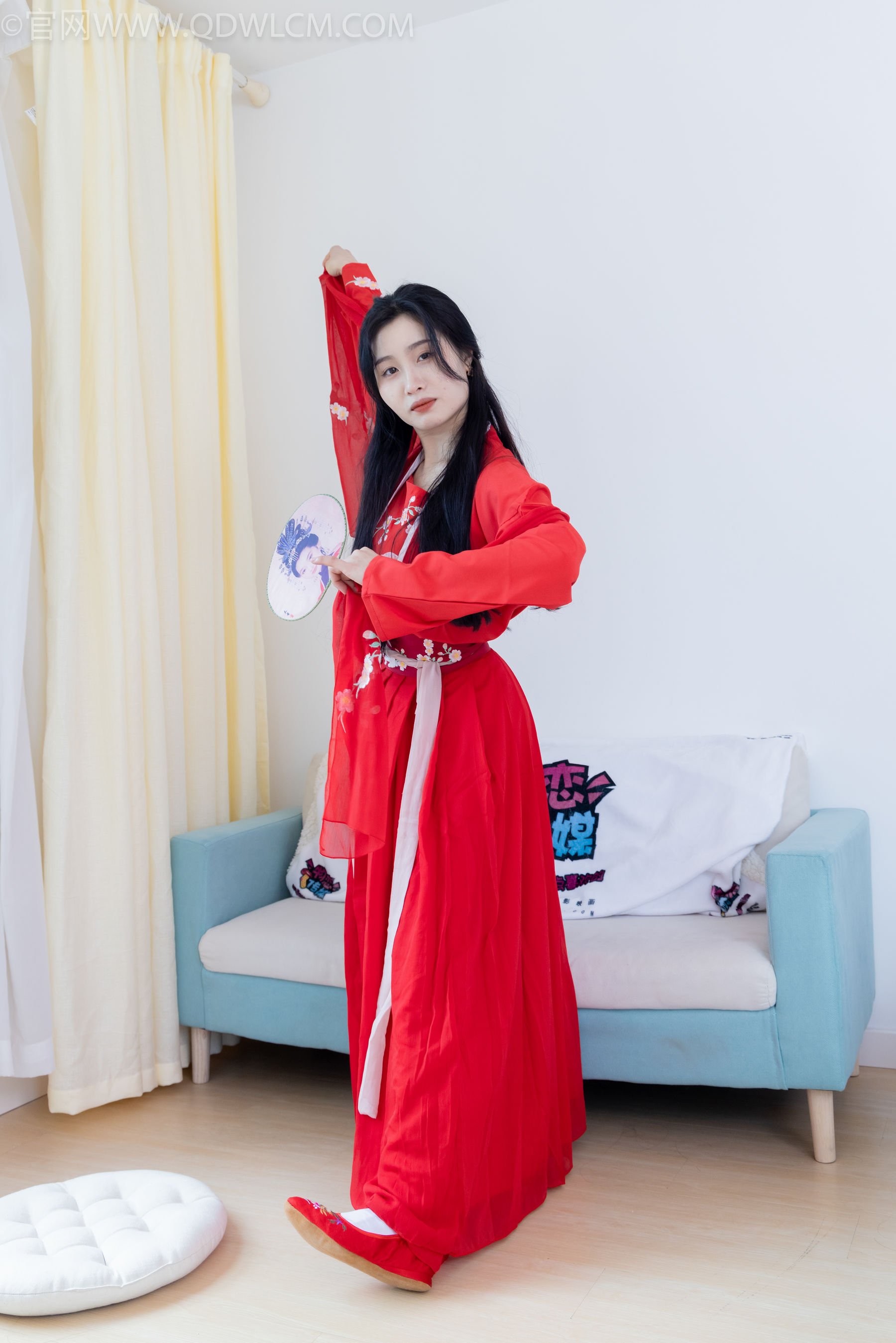 物恋传媒 No.2328 绒绒 - 汉服、布鞋、白棉袜、红色船袜/(174P)