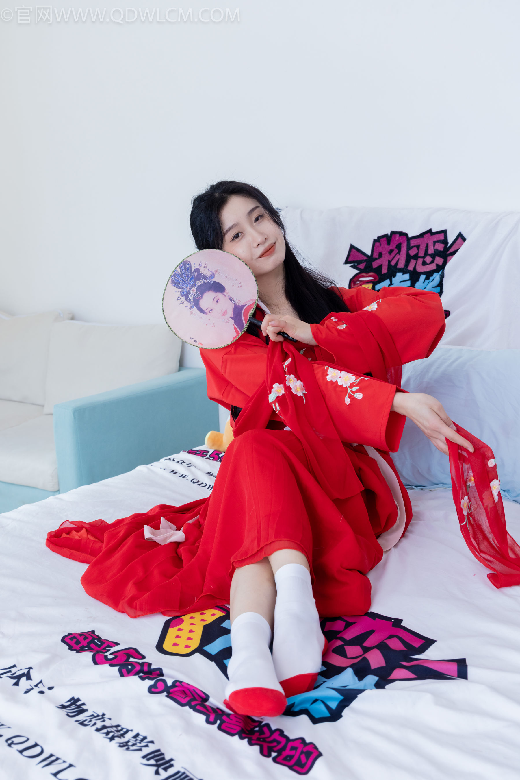 物恋传媒 No.2328 绒绒 - 汉服、布鞋、白棉袜、红色船袜/(174P)