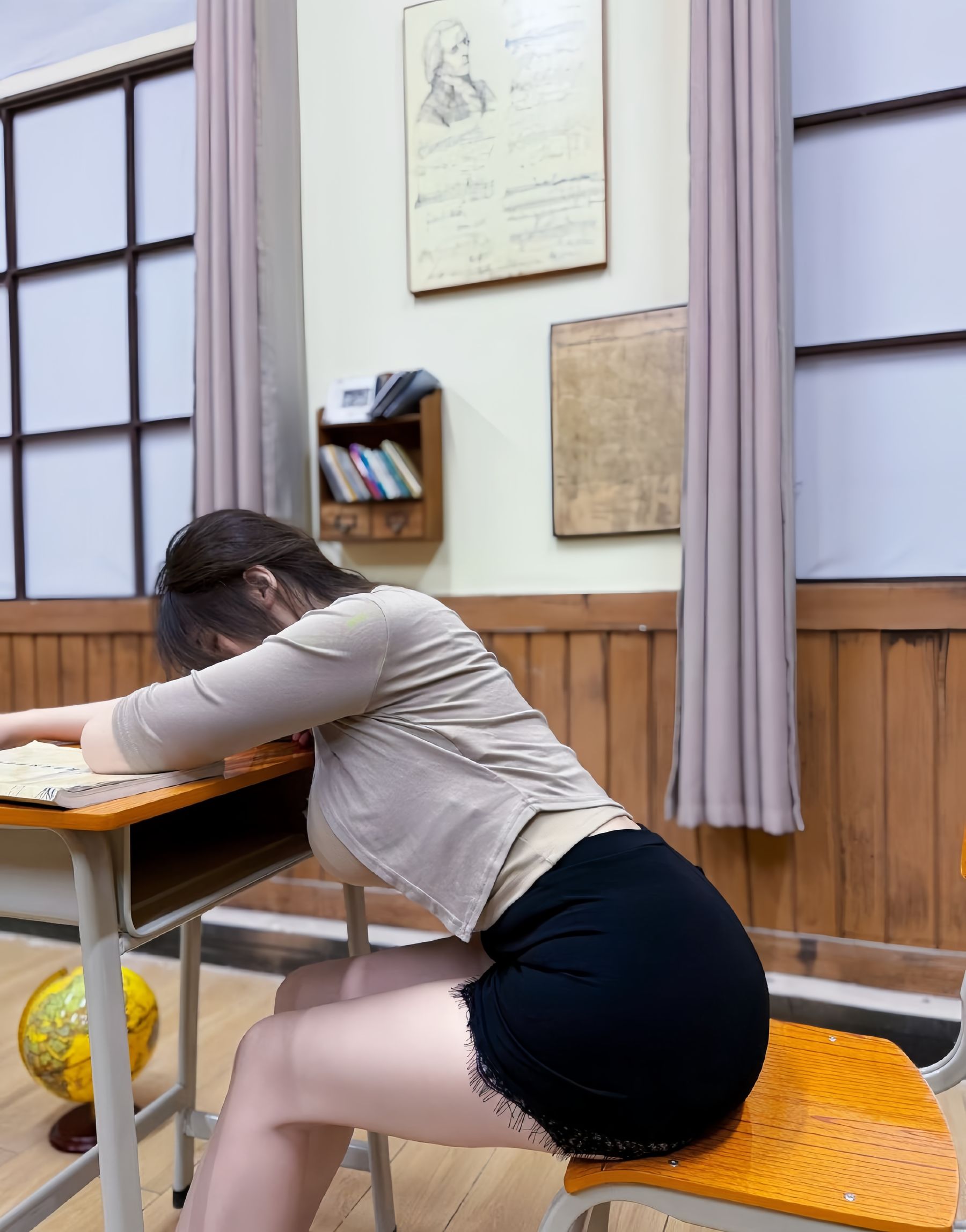 可可西yyy - 私人教师/(33P)