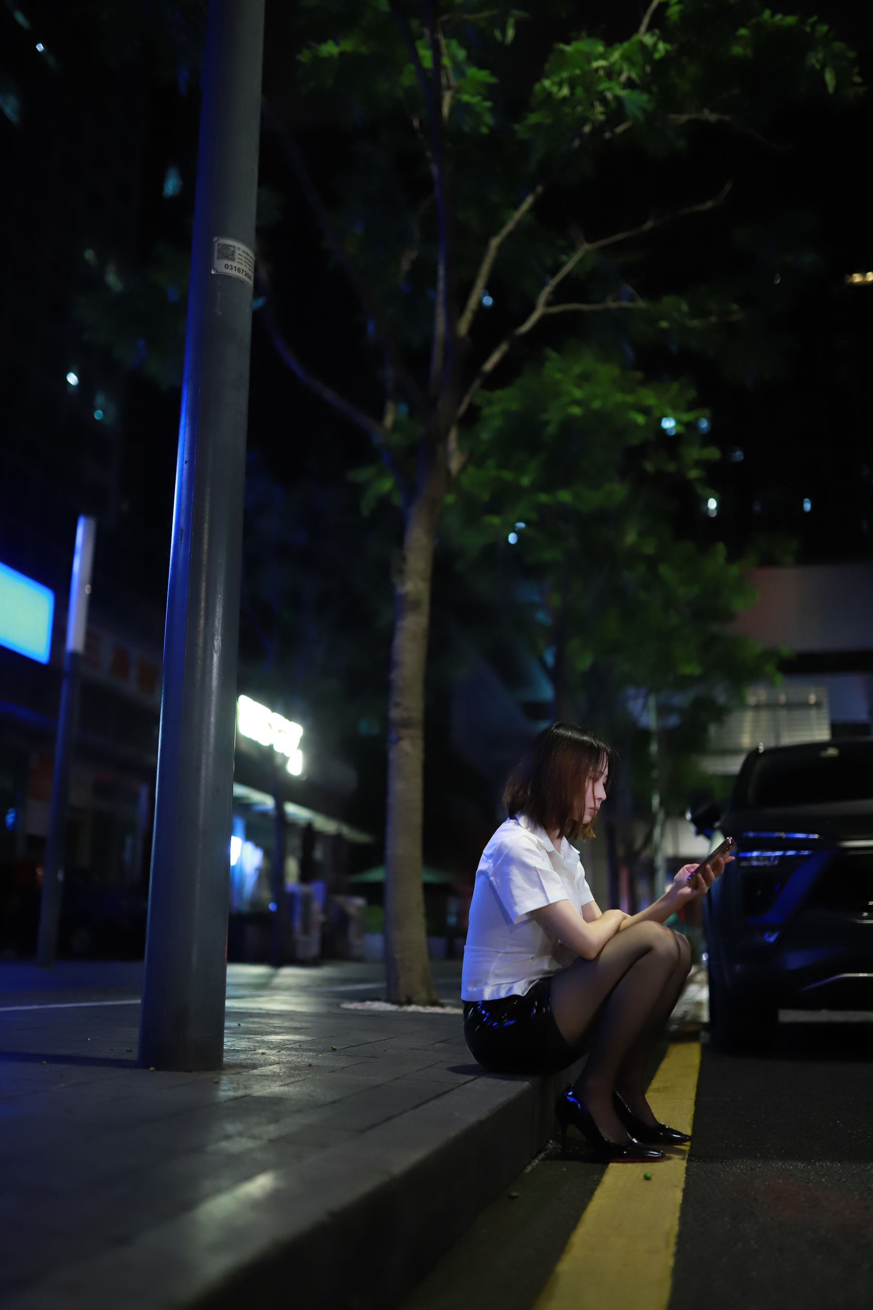 上杉绘梨落 - 被人跟踪/(101P)