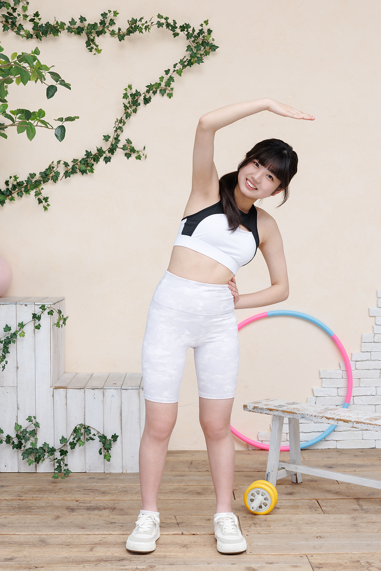 [Minisuka.tv] Haku Fumitsuki 文月珀 - Regular Gallery Set 1.02/(33P)