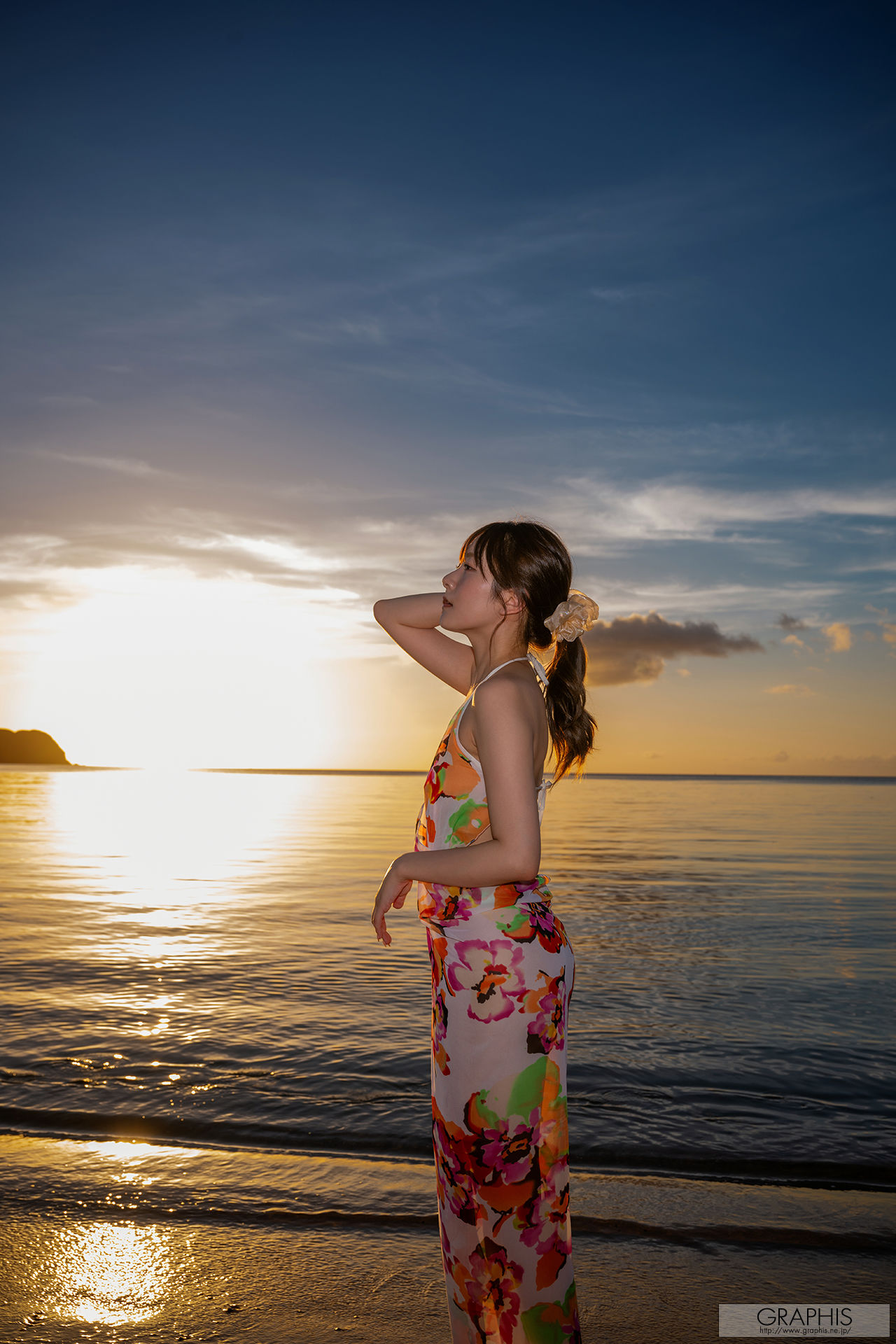 [Graphis Gals] NO.562 Hikari Aozora 青空ひかり Smoothly/(83P)