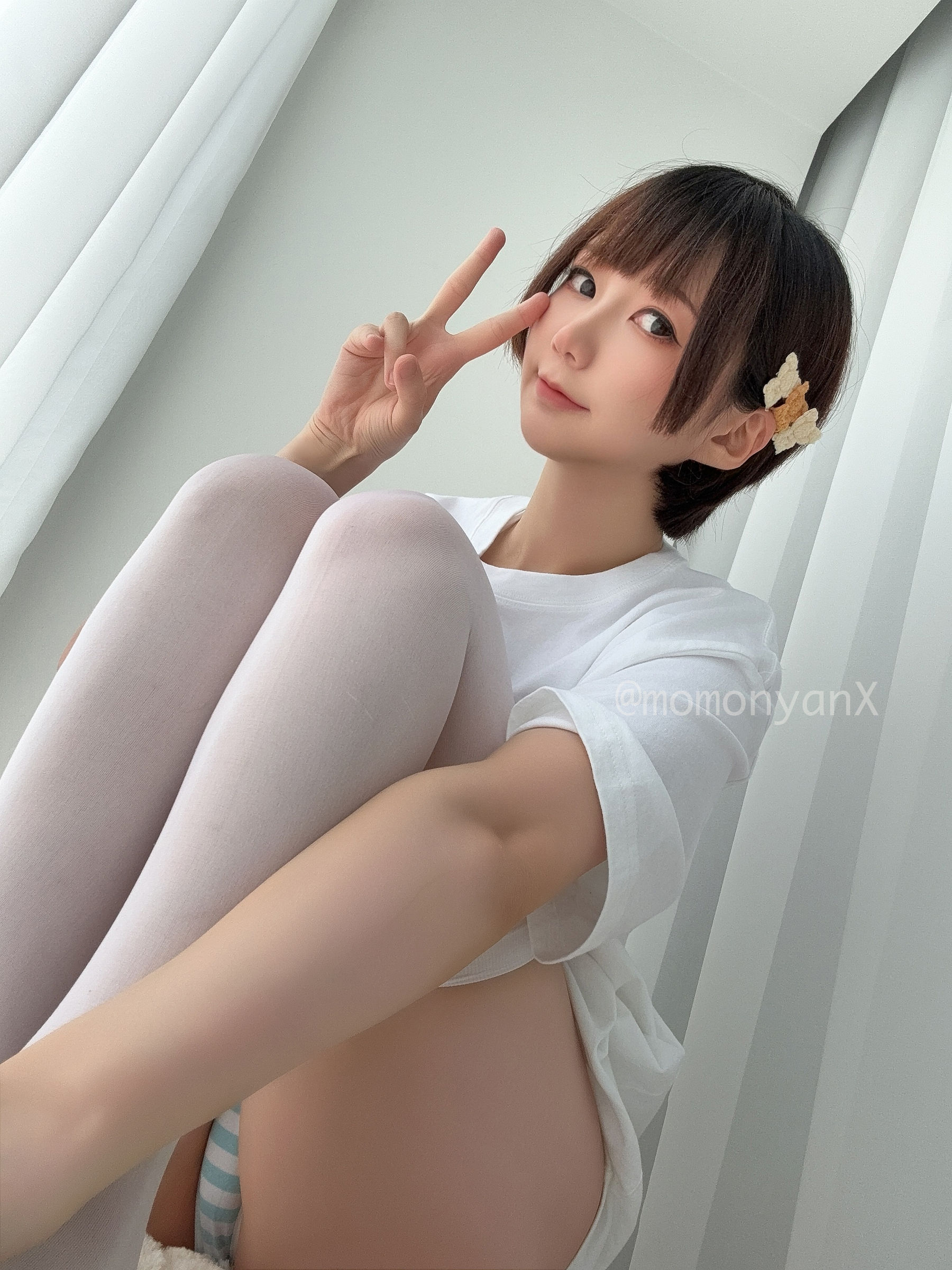 NAGISA魔物喵 [fantia] - 2025年06月 ゲームしてる/(49P)