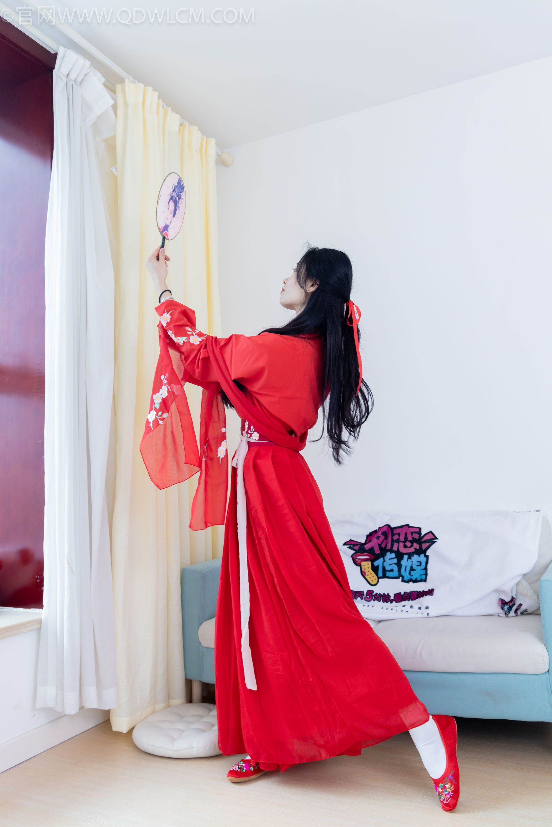 物恋传媒 No.2328 绒绒 - 汉服、布鞋、白棉袜、红色船袜/(174P)