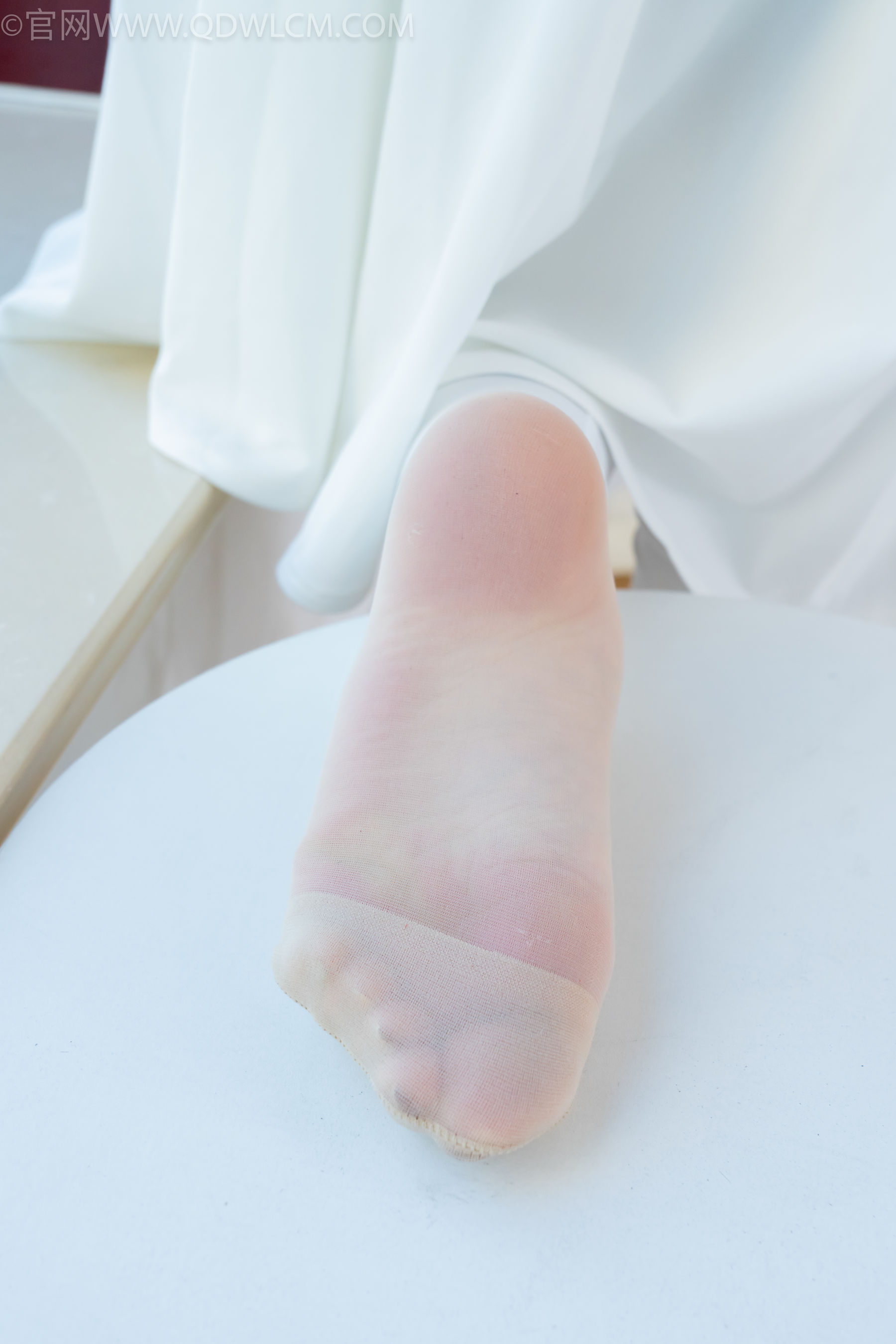 物恋传媒 No.2340 泡泡 - cos亚丝娜、长靴、袜套、薄肉丝/(156P)