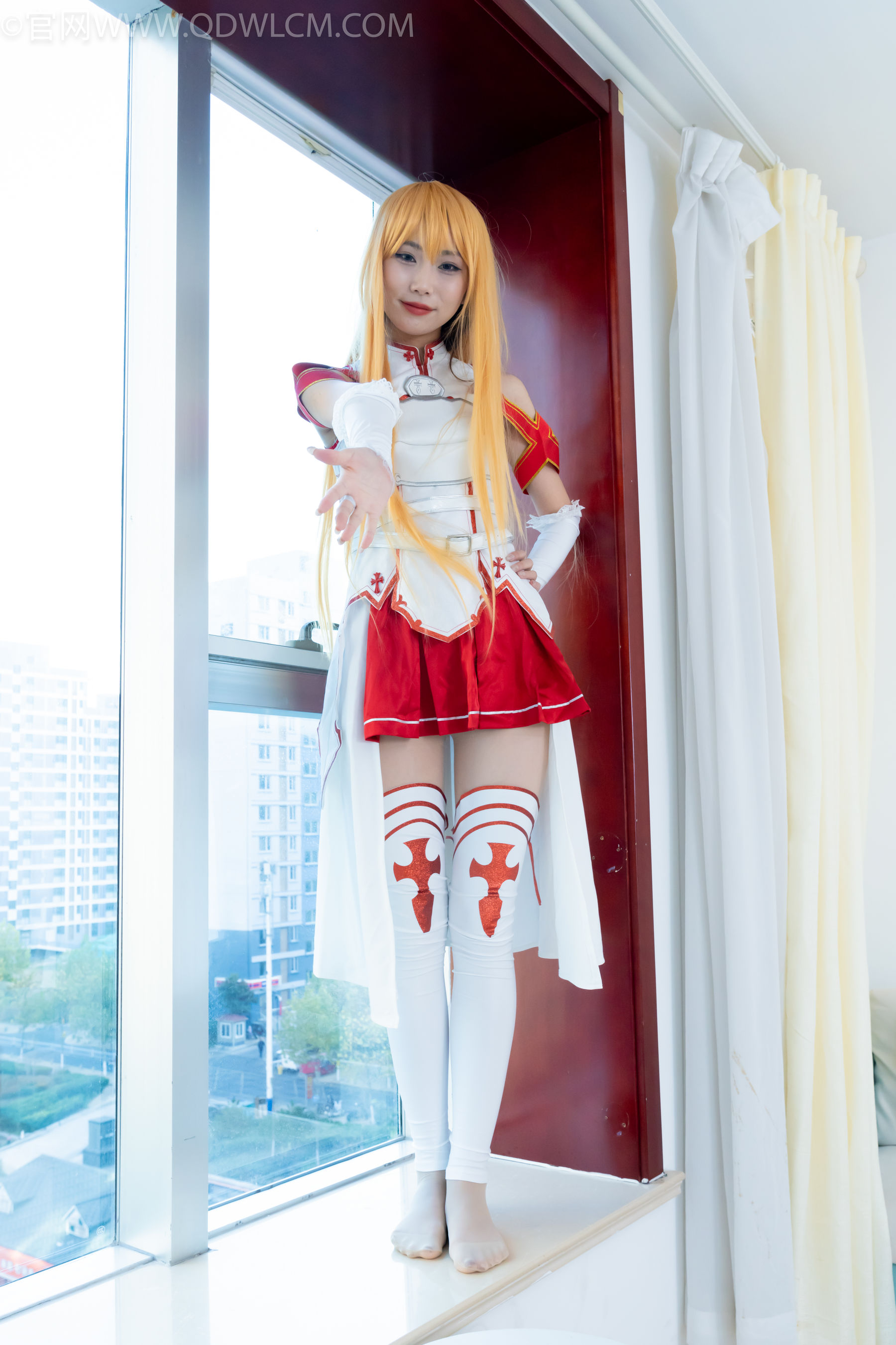 物恋传媒 No.2340 泡泡 - cos亚丝娜、长靴、袜套、薄肉丝/(156P)