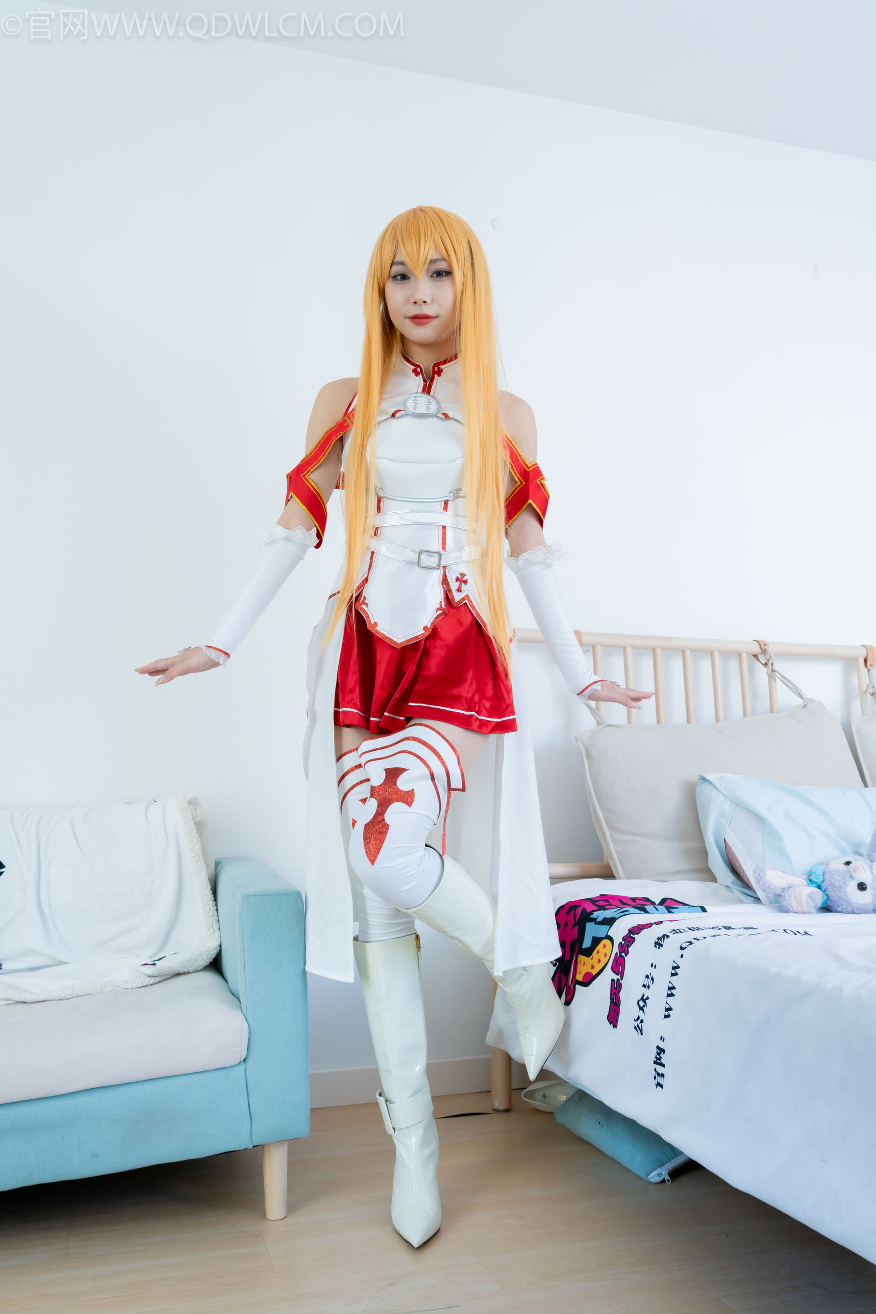 物恋传媒 No.2340 泡泡 - cos亚丝娜、长靴、袜套、薄肉丝/(156P)