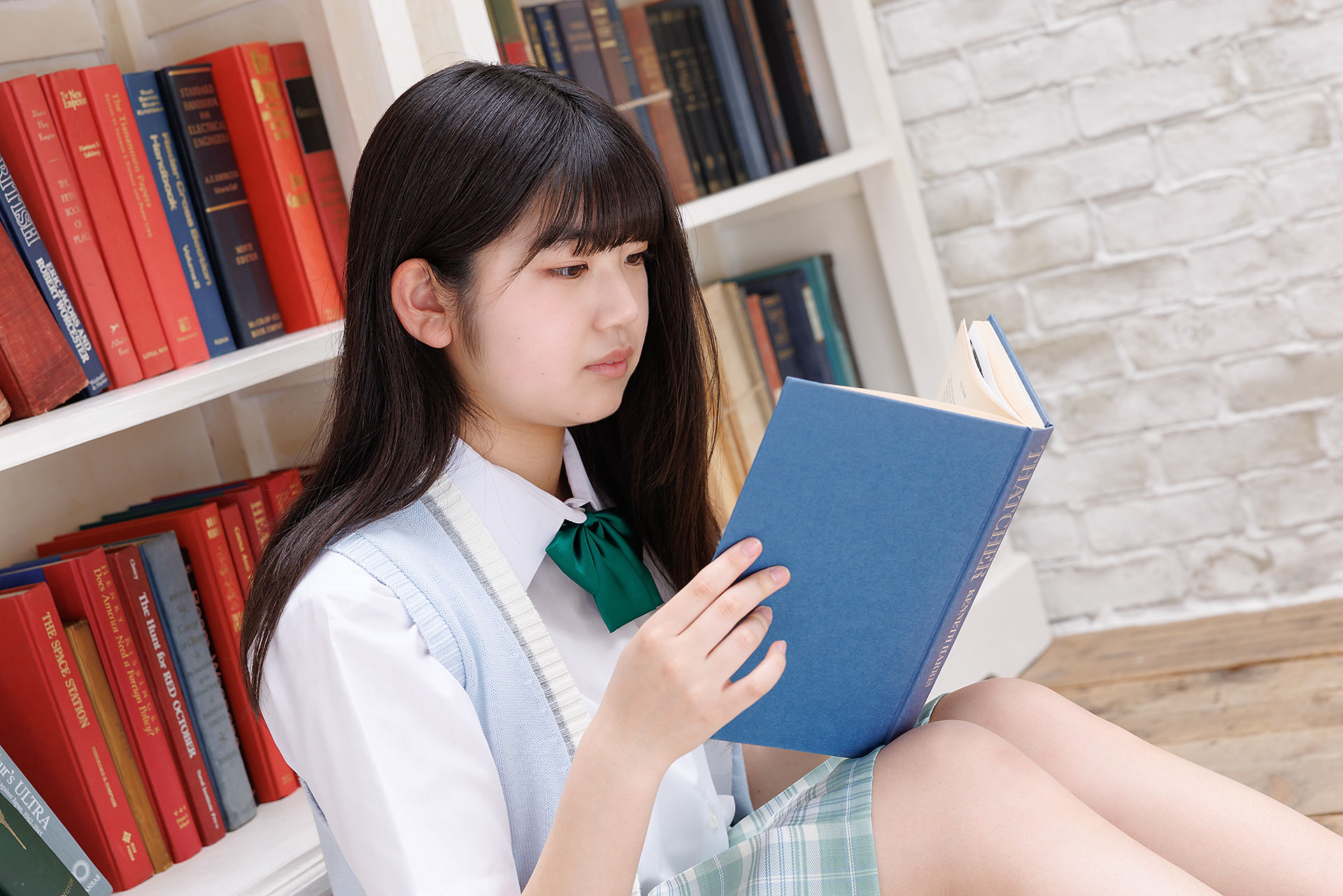 [Minisuka.tv] Haku Fumitsuki 文月珀 - Regular Gallery Set 1.01/(30P)