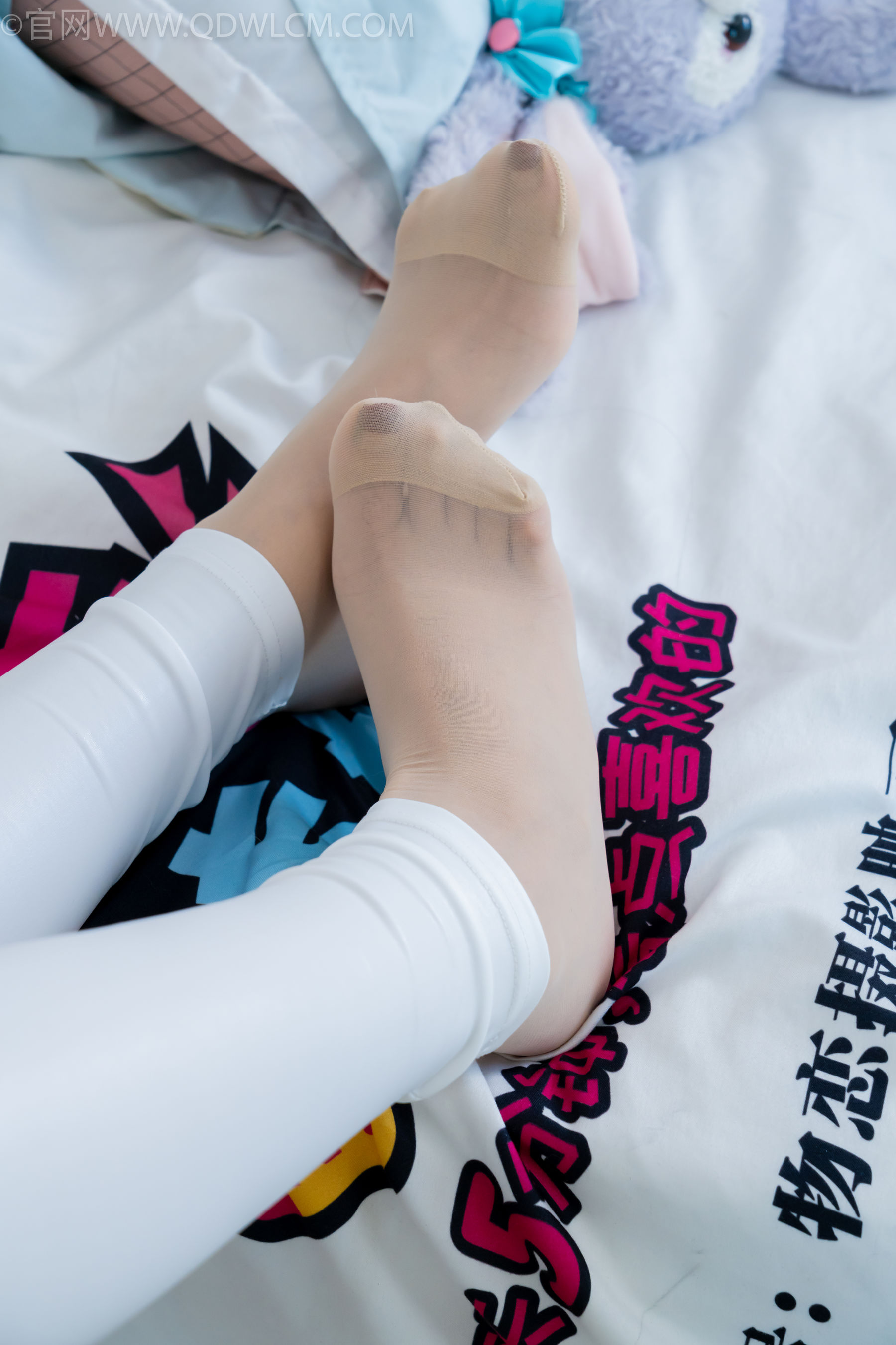 物恋传媒 No.2340 泡泡 - cos亚丝娜、长靴、袜套、薄肉丝/(156P)