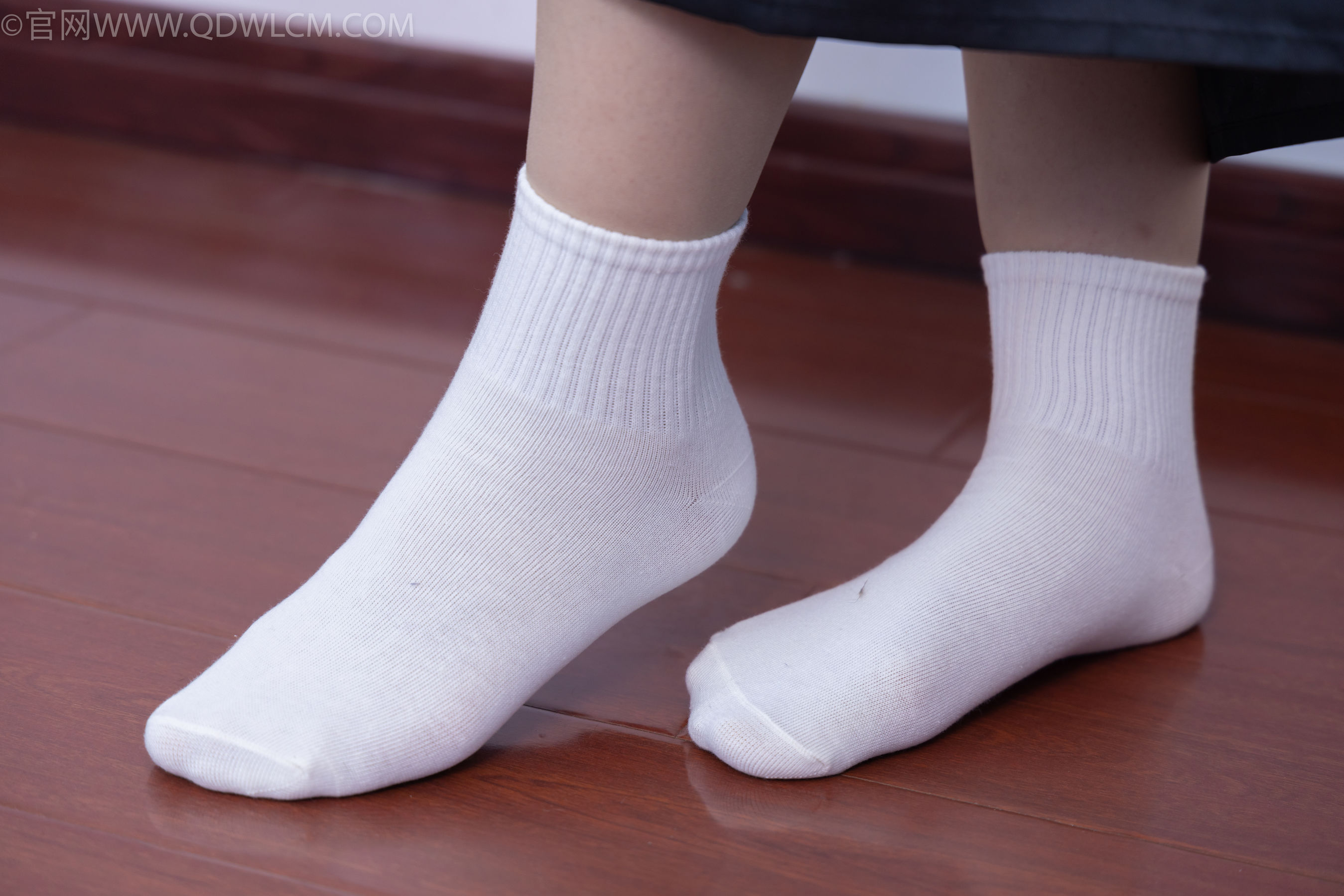 物恋传媒 No.2330 纱纱 - 汉服、皮鞋、白棉袜、薄肉丝/(219P)