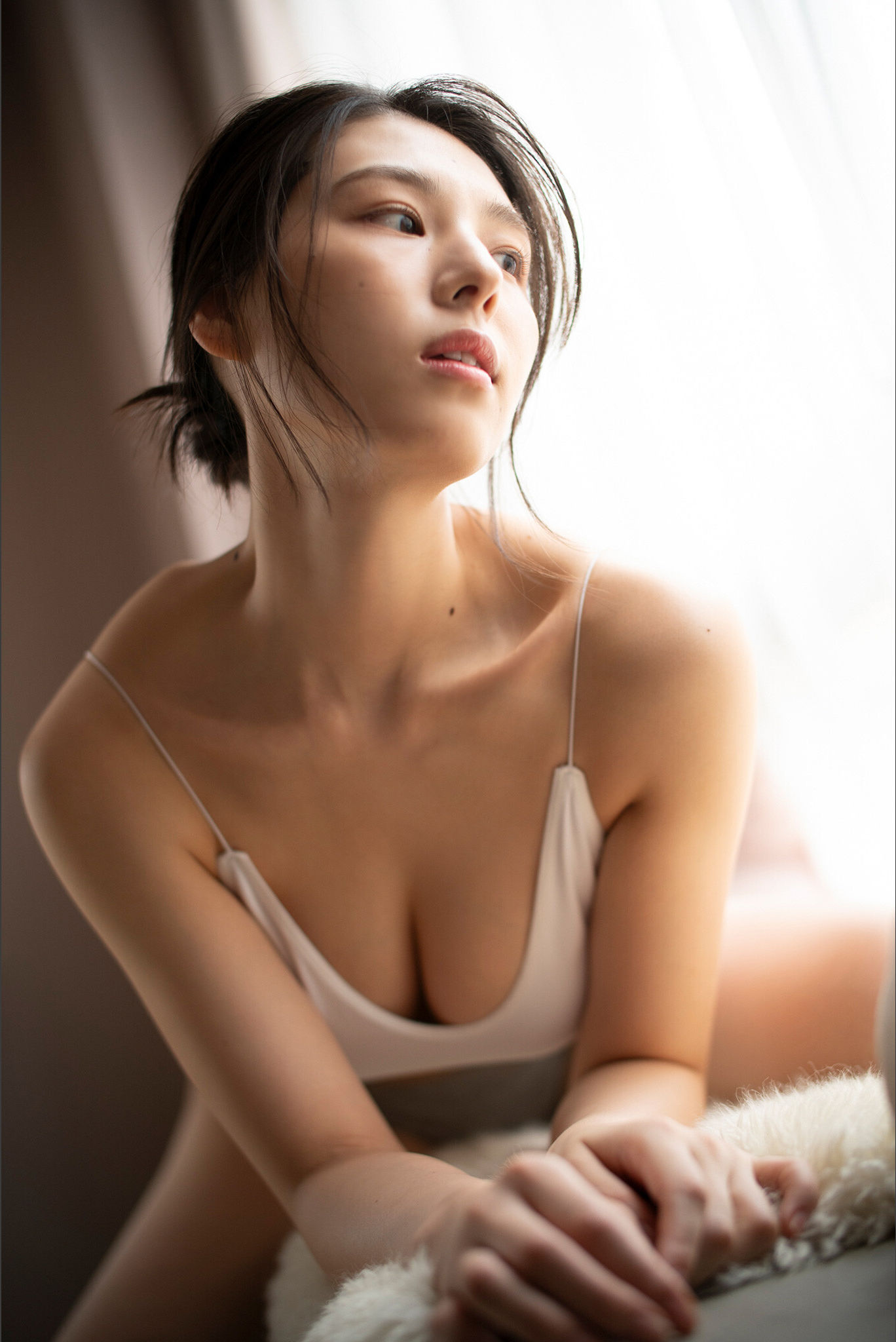 相楽伊織 - 彼女は美バスト/(85P)