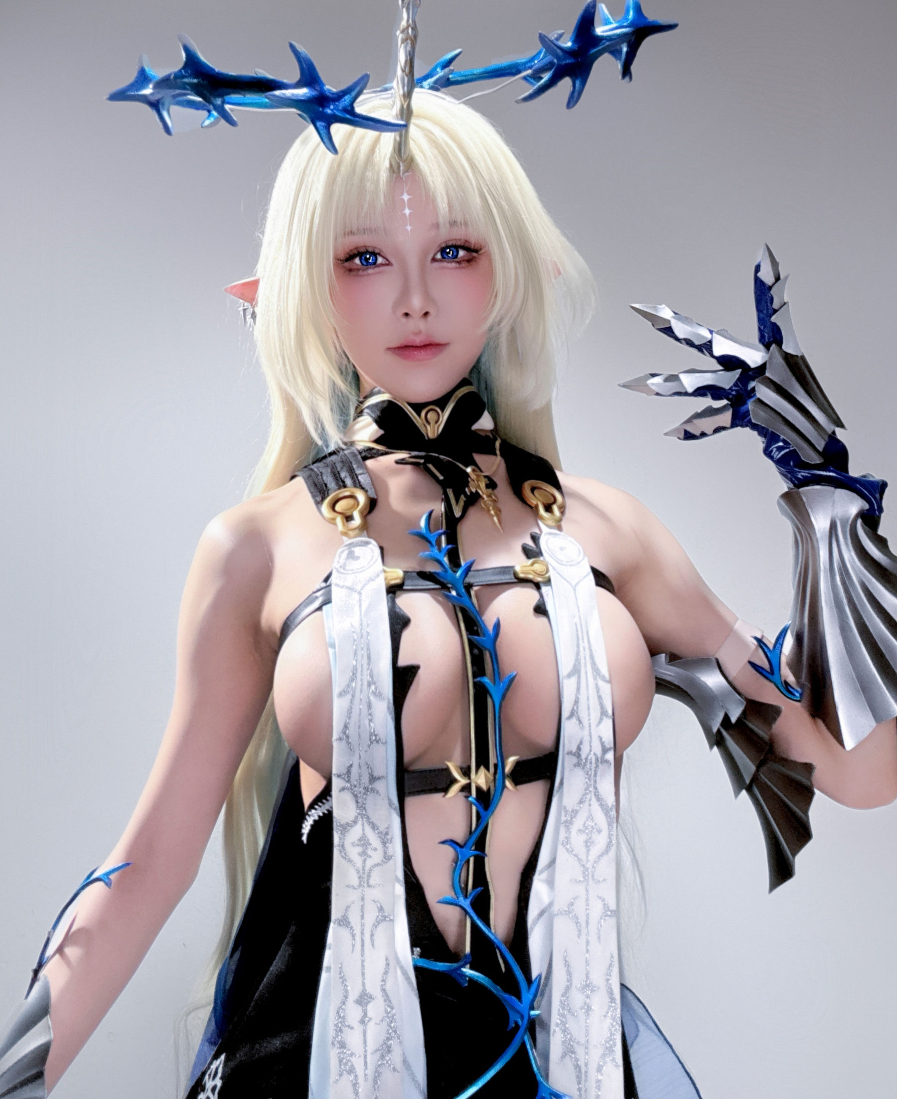 动漫博主水淼aqua - 芙露德莉斯 Fleurdelys 自拍/(24P)