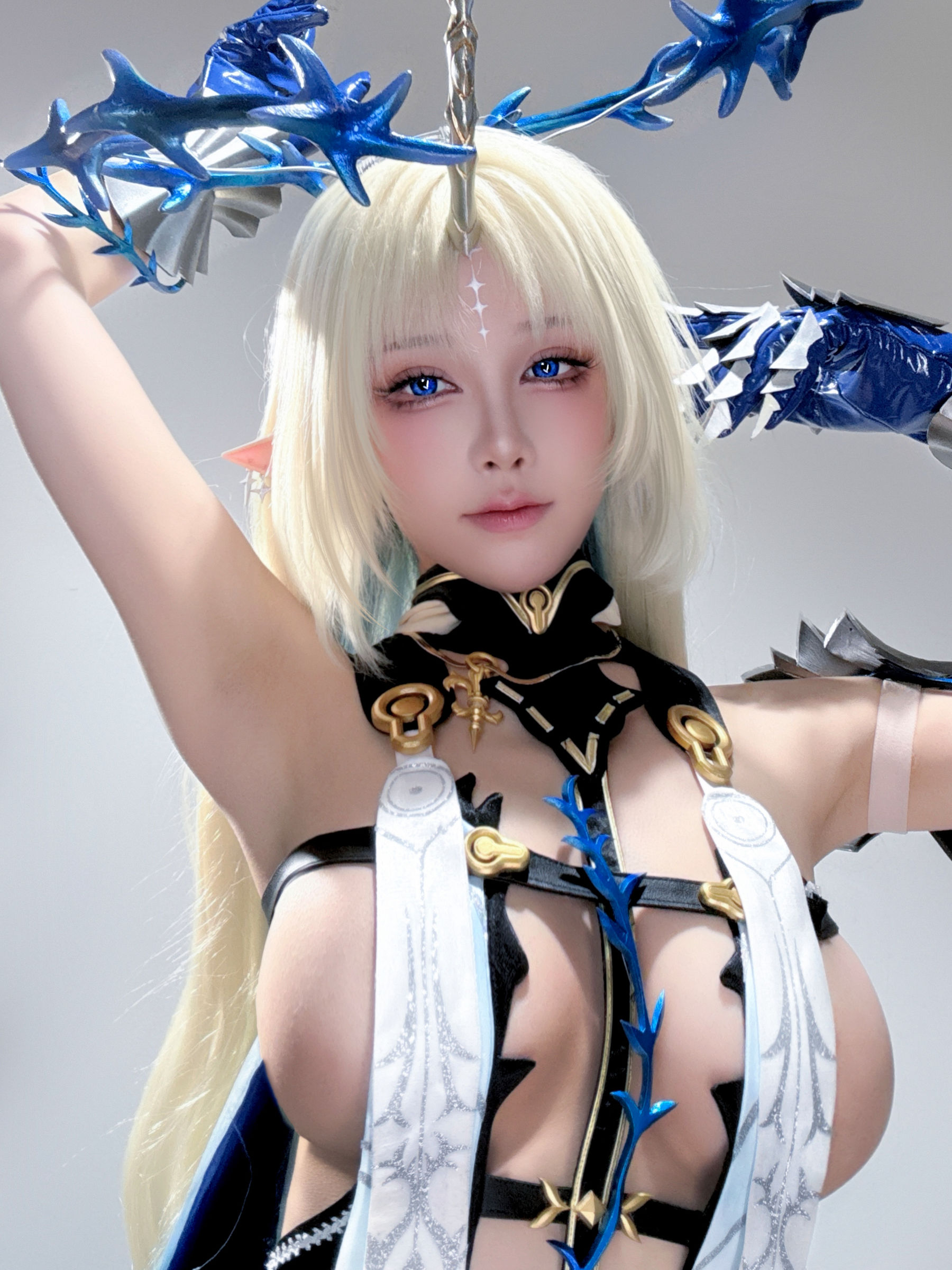 动漫博主水淼aqua - 芙露德莉斯 Fleurdelys 自拍/(24P)