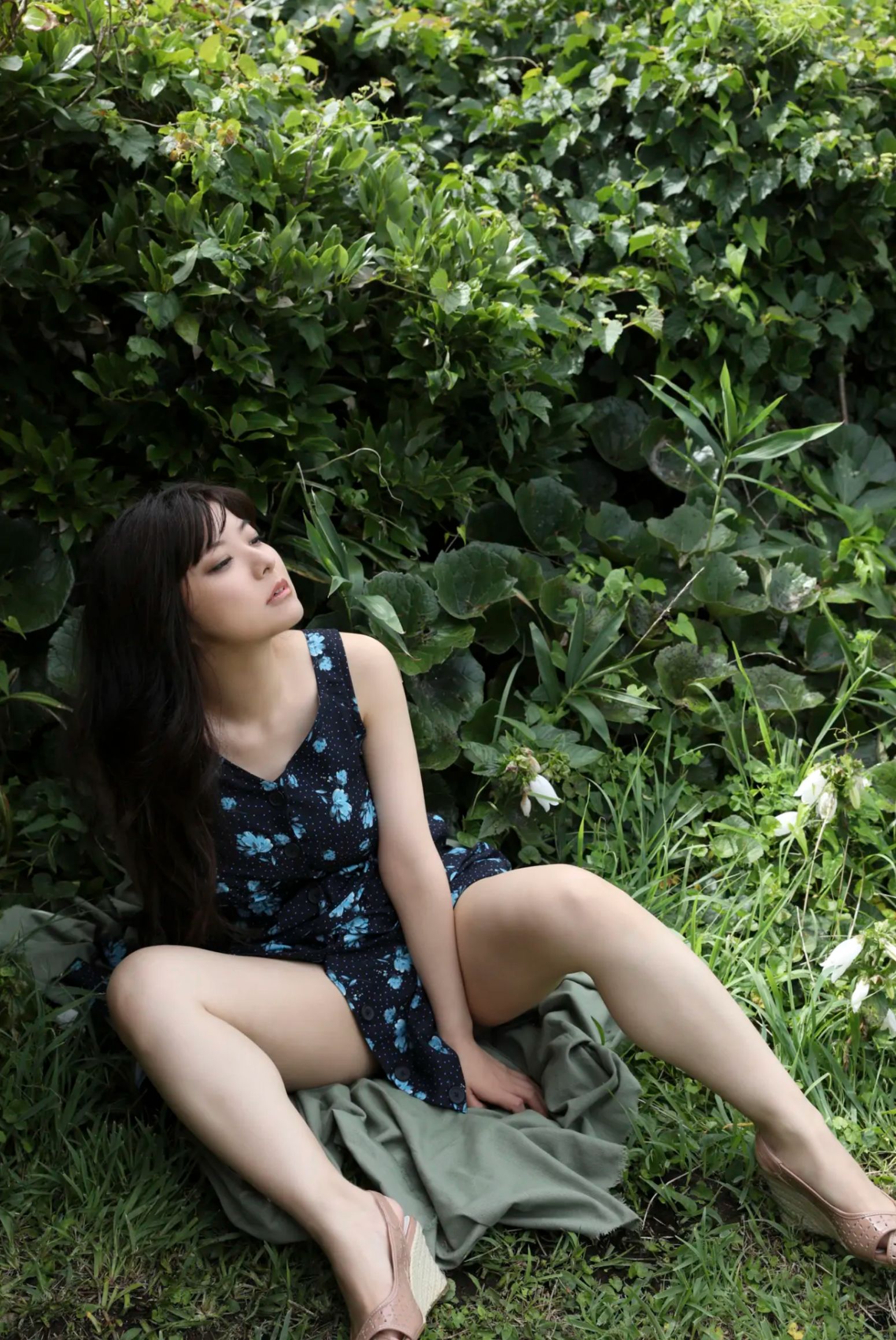 花井美理 - 解禁 Ｈカップ裸身 vol.2/(61P)