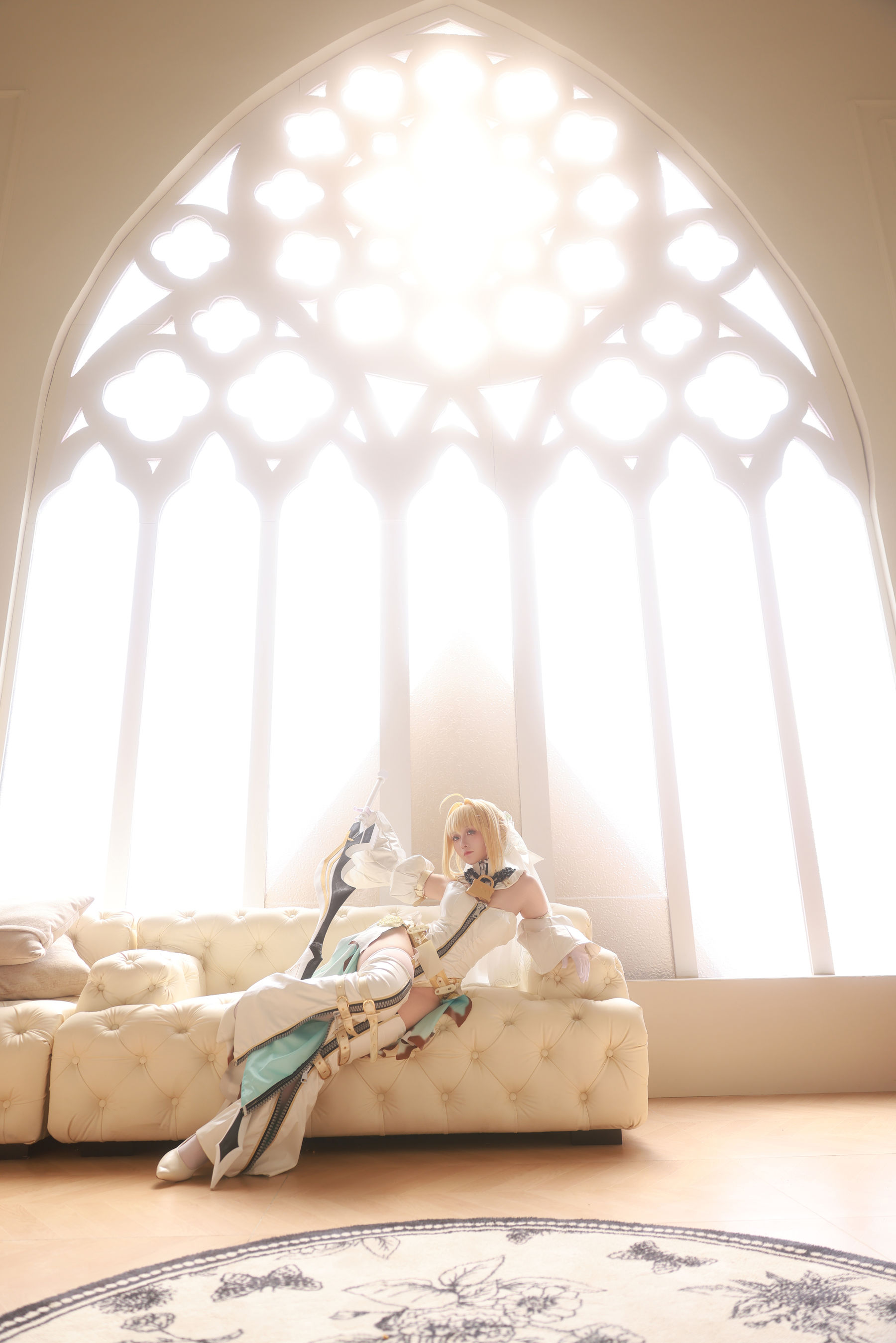 动漫博主G44不会受伤 - 尼禄花嫁/(43P)