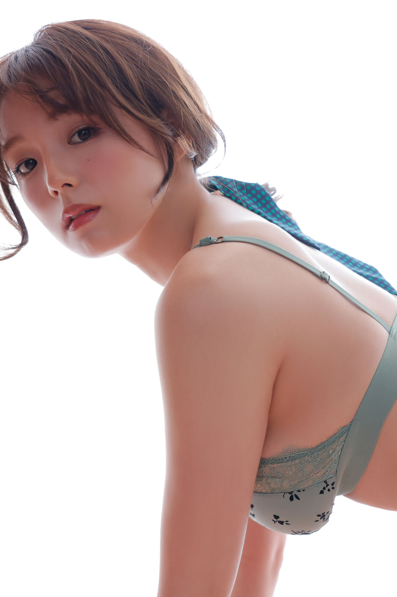 篠崎愛 - nocturne/(118P)