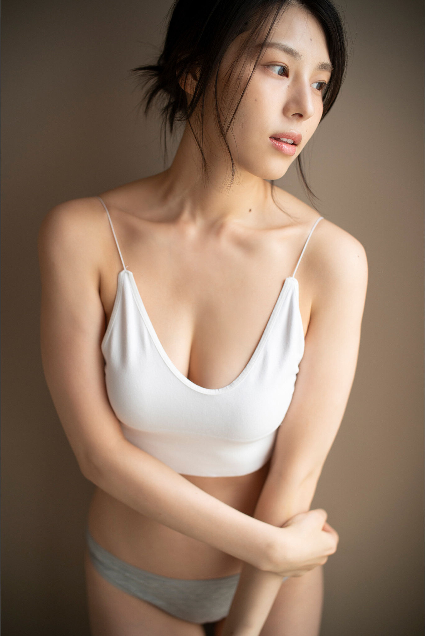 相楽伊織 - 彼女は美バスト/(85P)