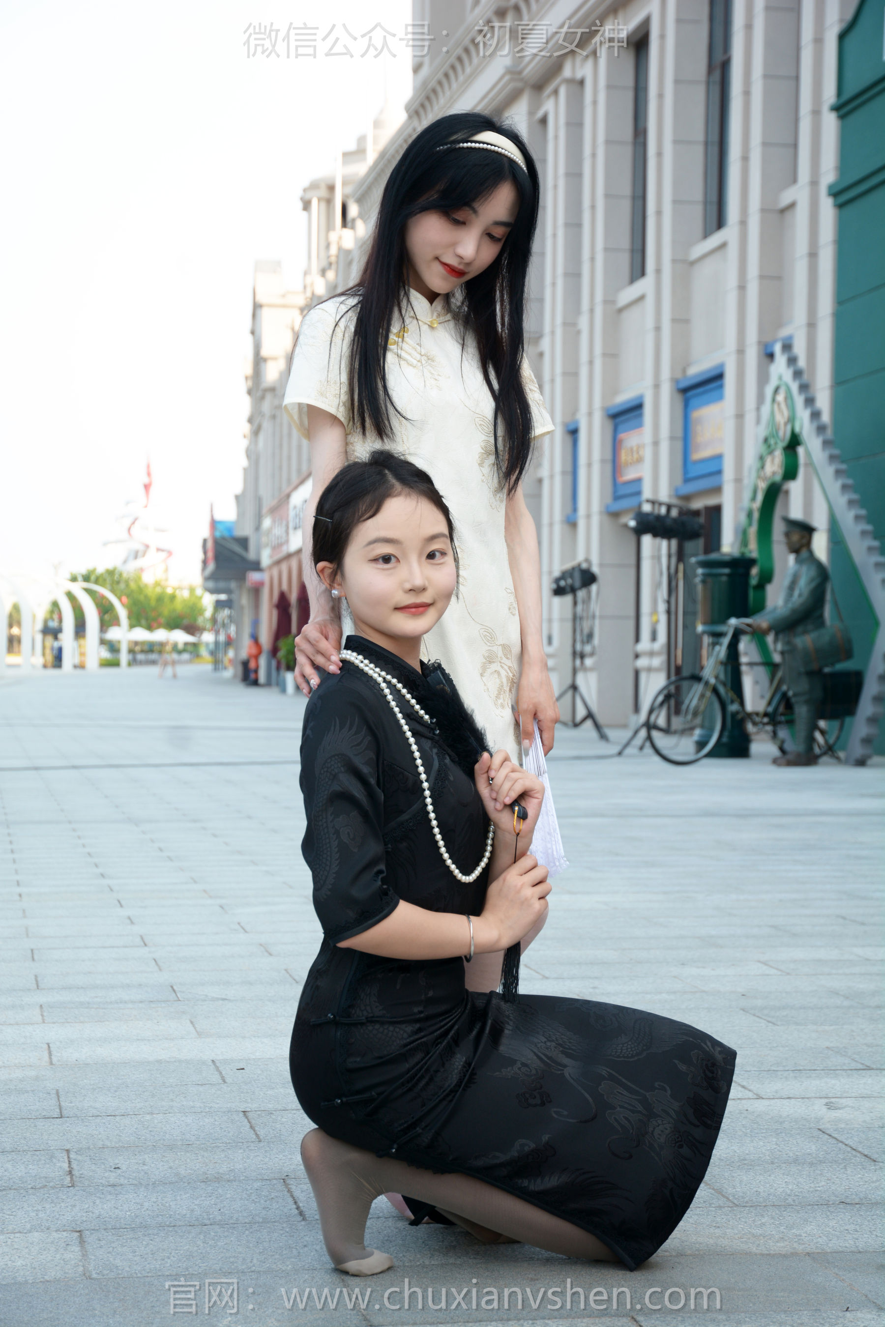 初夏女神 No.279 柒柒&双双 黑白旗袍/(140P)