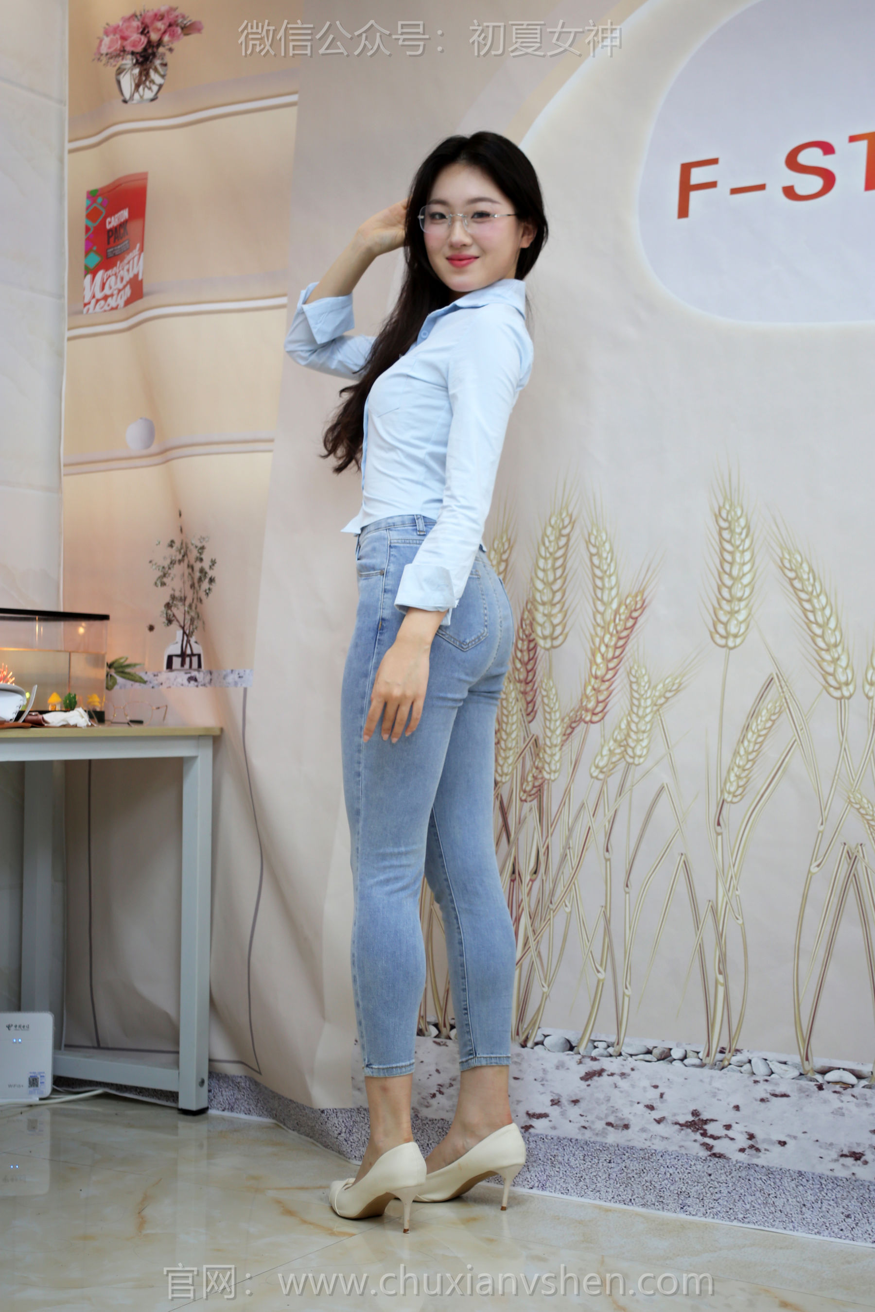 初夏女神 No.281 环环 精致品味/(100P)