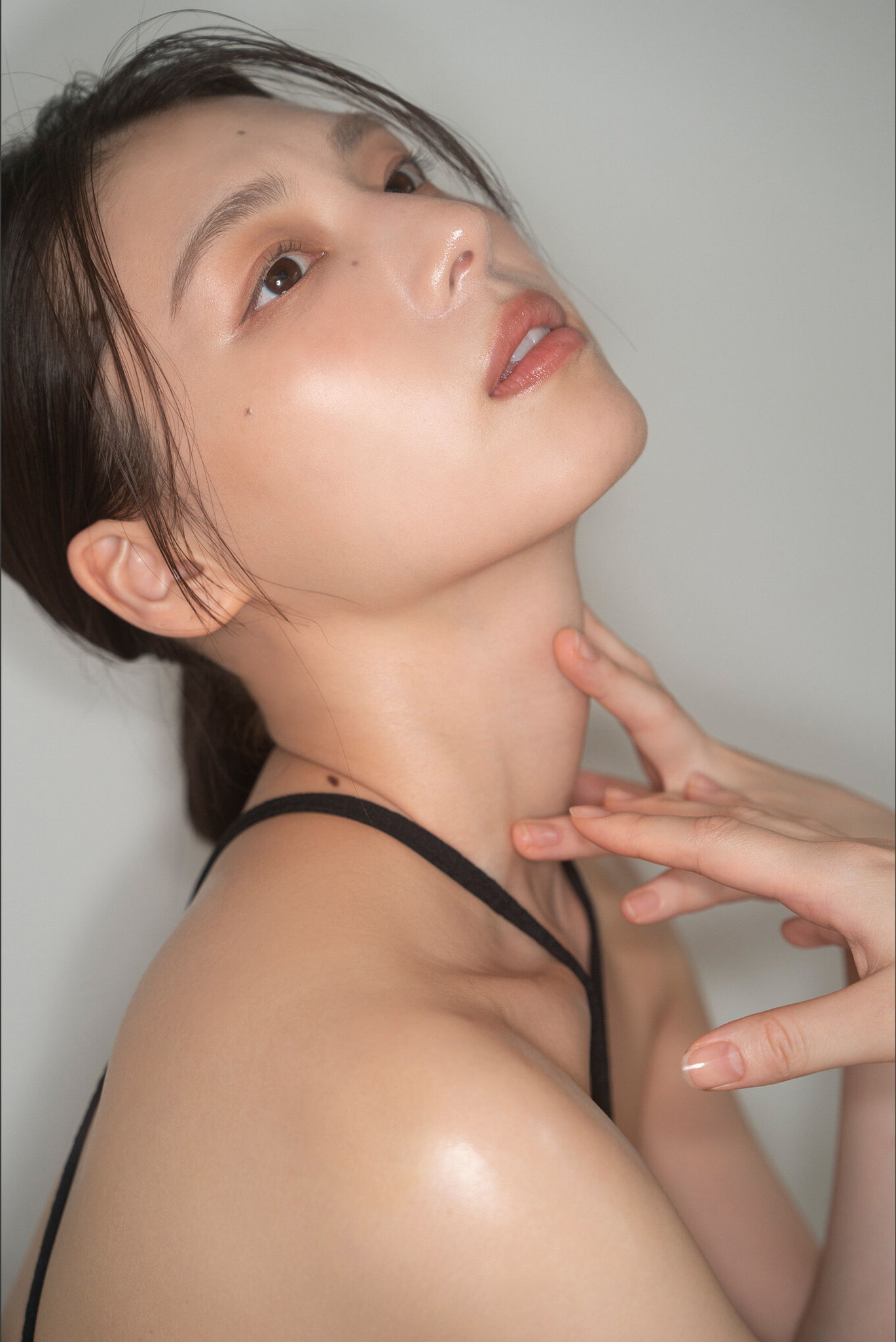 相楽伊織 - 彼女は美バスト/(85P)