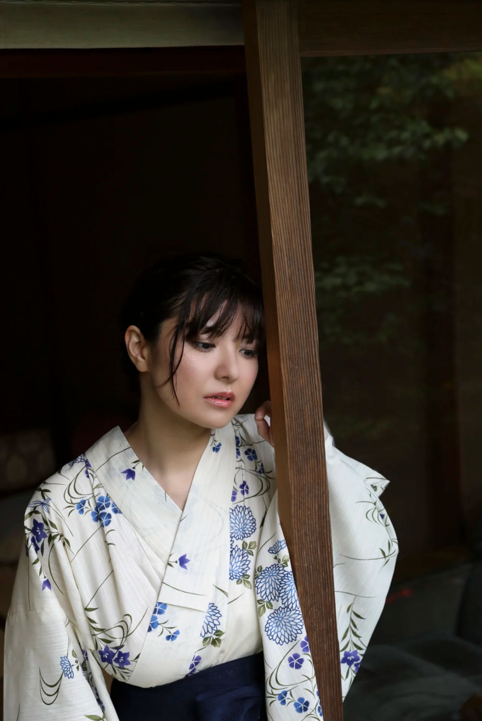 花井美理 - 解禁 Ｈカップ裸身 vol.2/(61P)