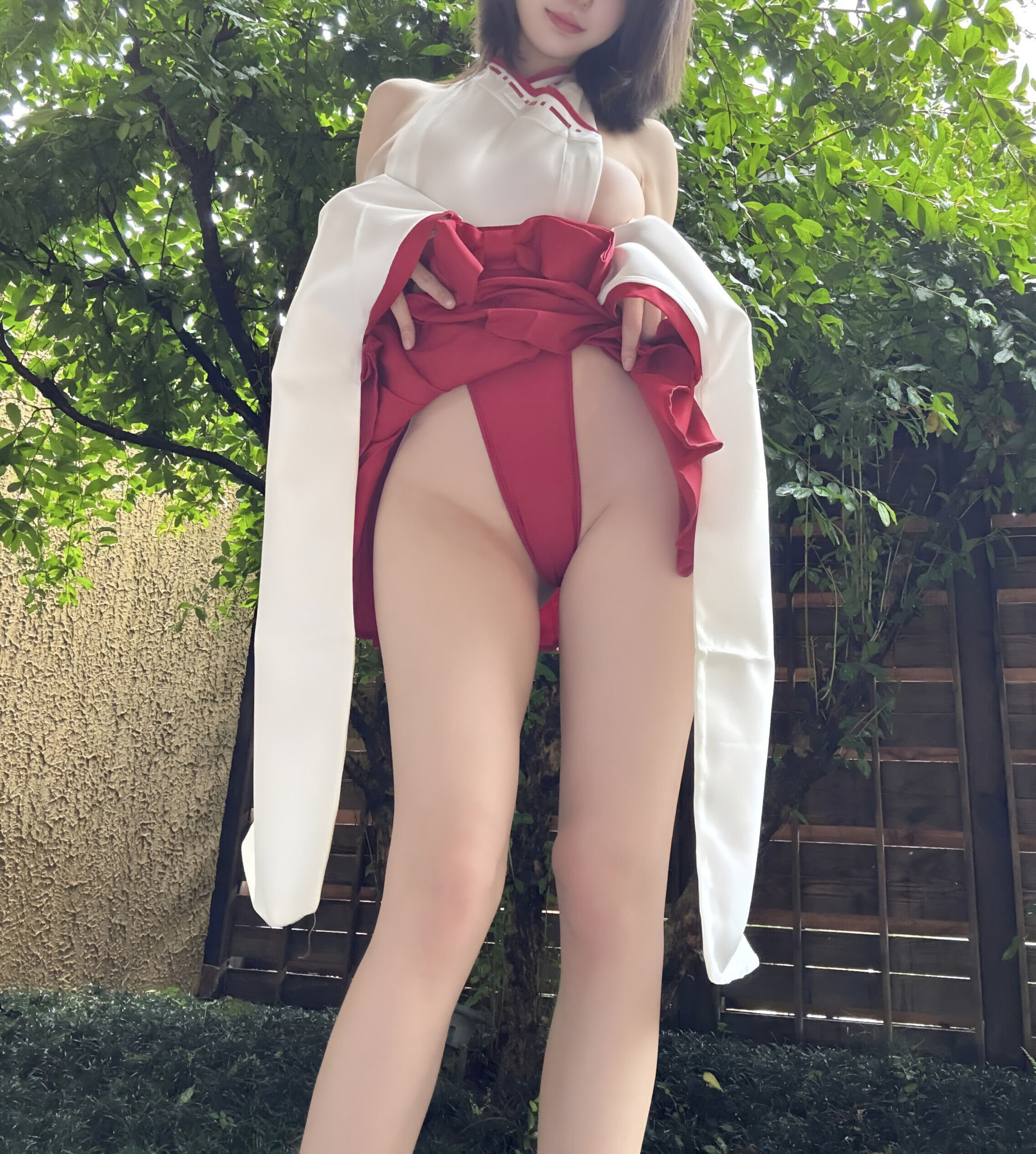 动漫博主小仓千代w - 2025年06月fantia写真/(121P)