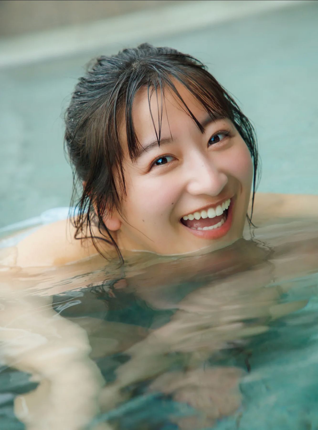 榎原依那 - もうキミしか見えない/(31P)