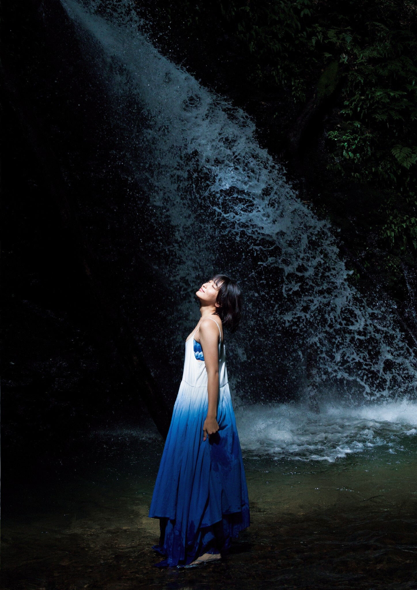 水野瞳 - AKIRA/(143P)