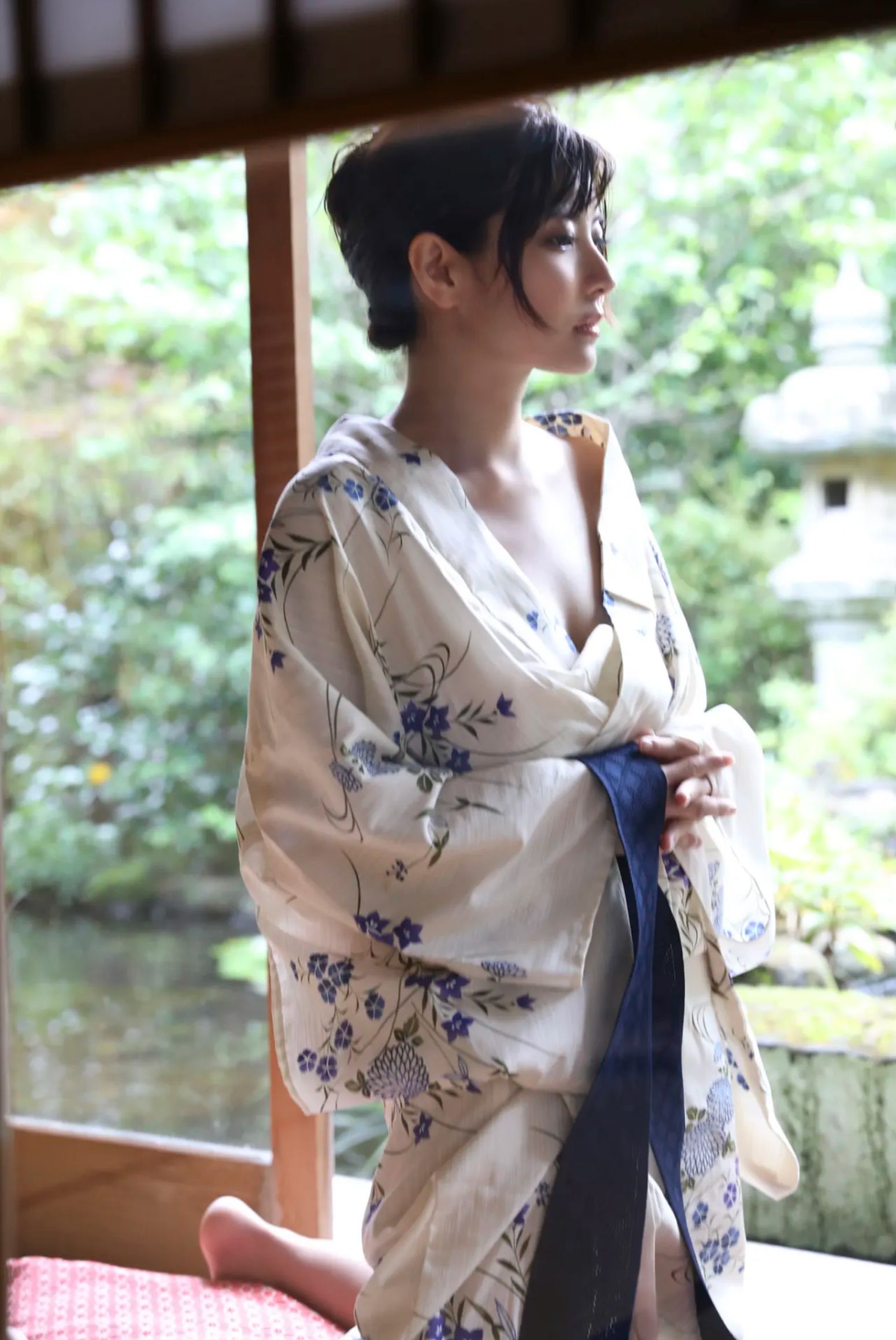 花井美理 - 解禁 Ｈカップ裸身 vol.2/(61P)