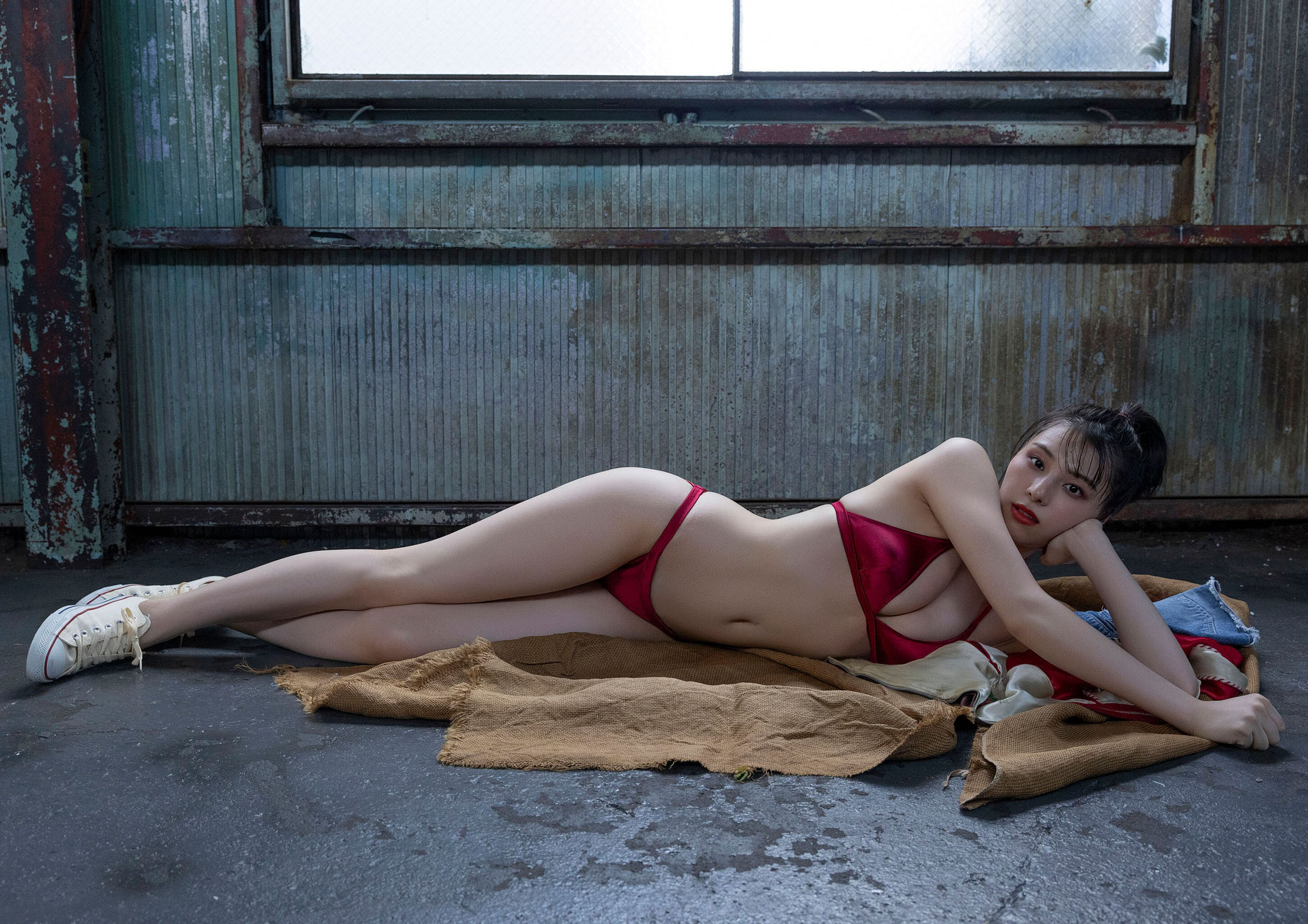 相楽伊織 -  ギャルじゃねーし/(70P)